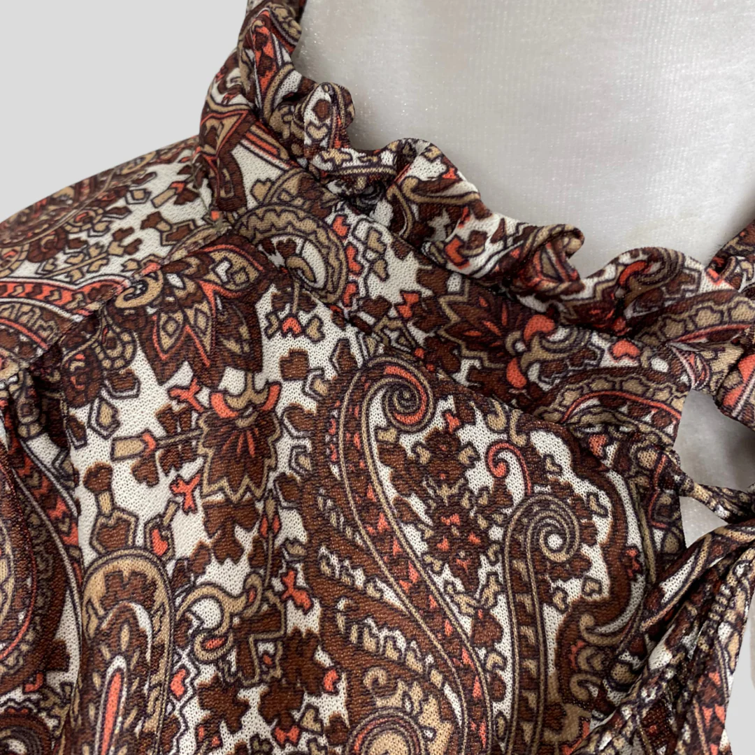 70s/80s Brown And White Paisley Tie Neck Long Sleeve Top By Fire Islander - Image 4