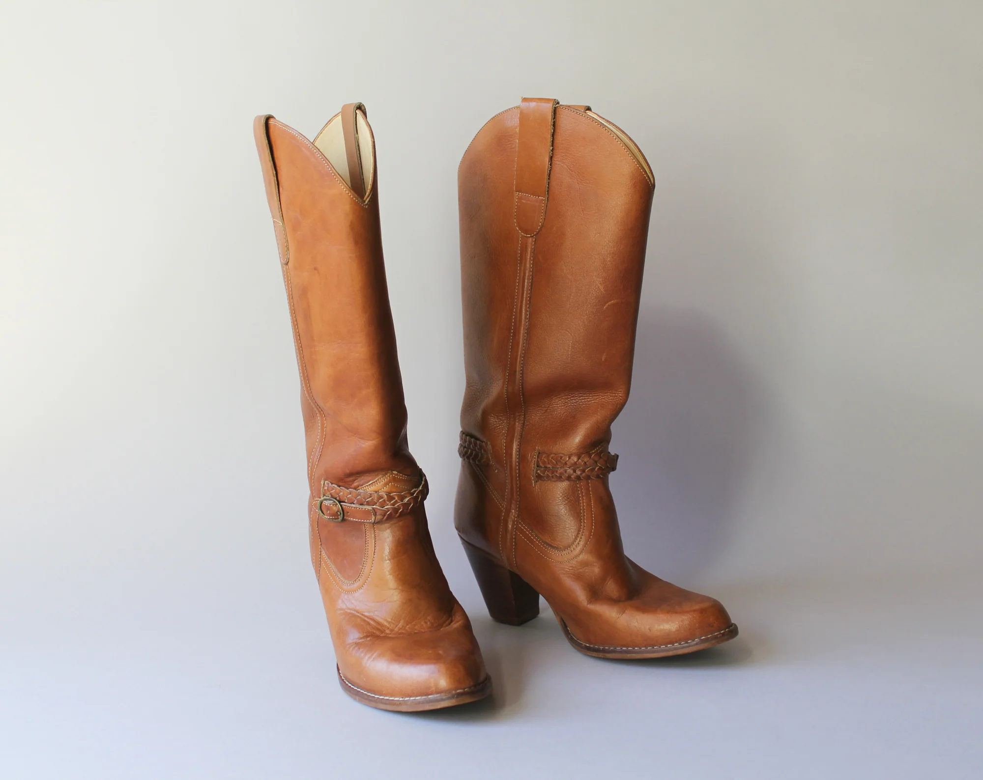 70s/80s Caramel Leather Western Boots With Braided Trim - Image 3