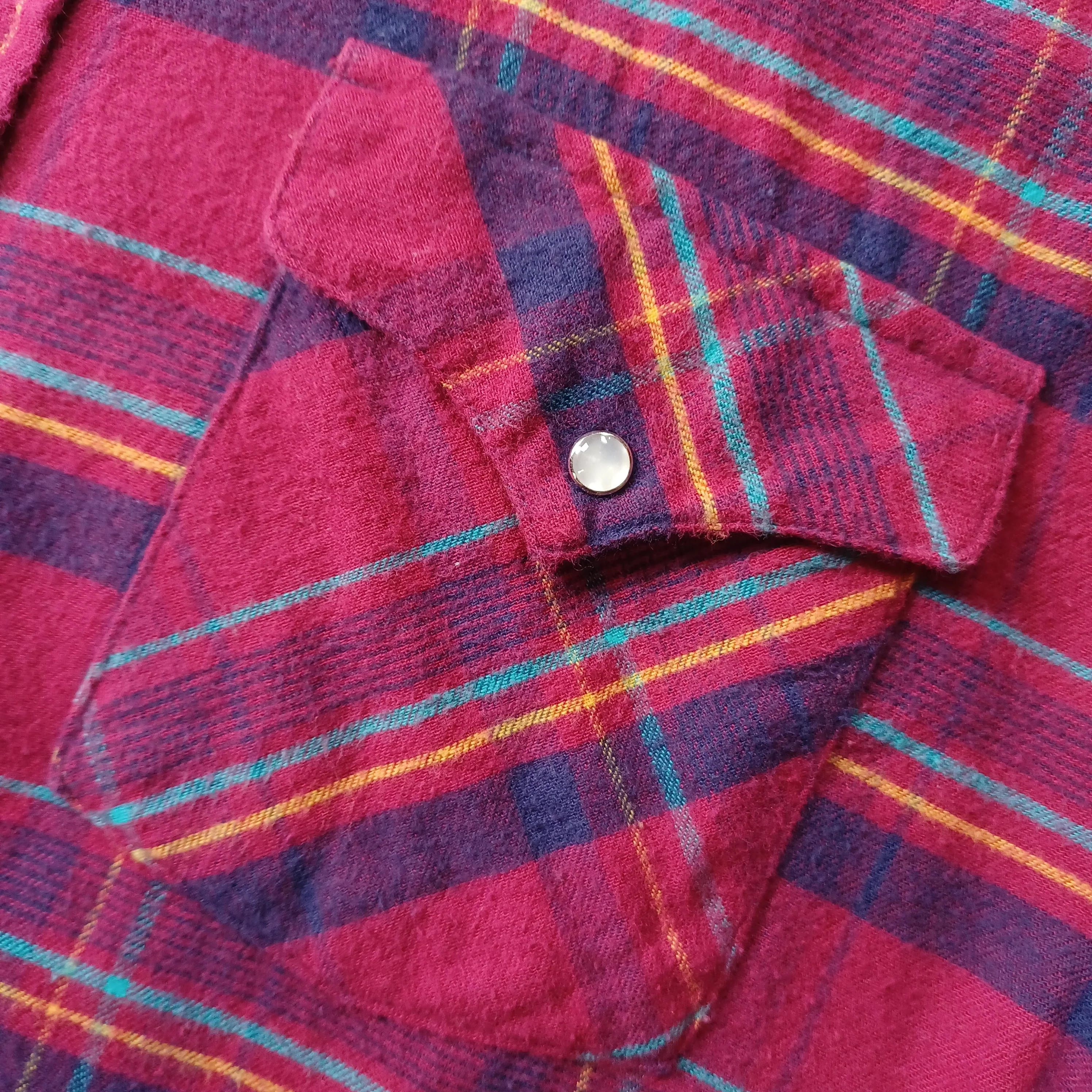 70s/80s Dark Pink Plaid Flannel Western Pearl Snap Shirt By Ranch & Town - Image 4