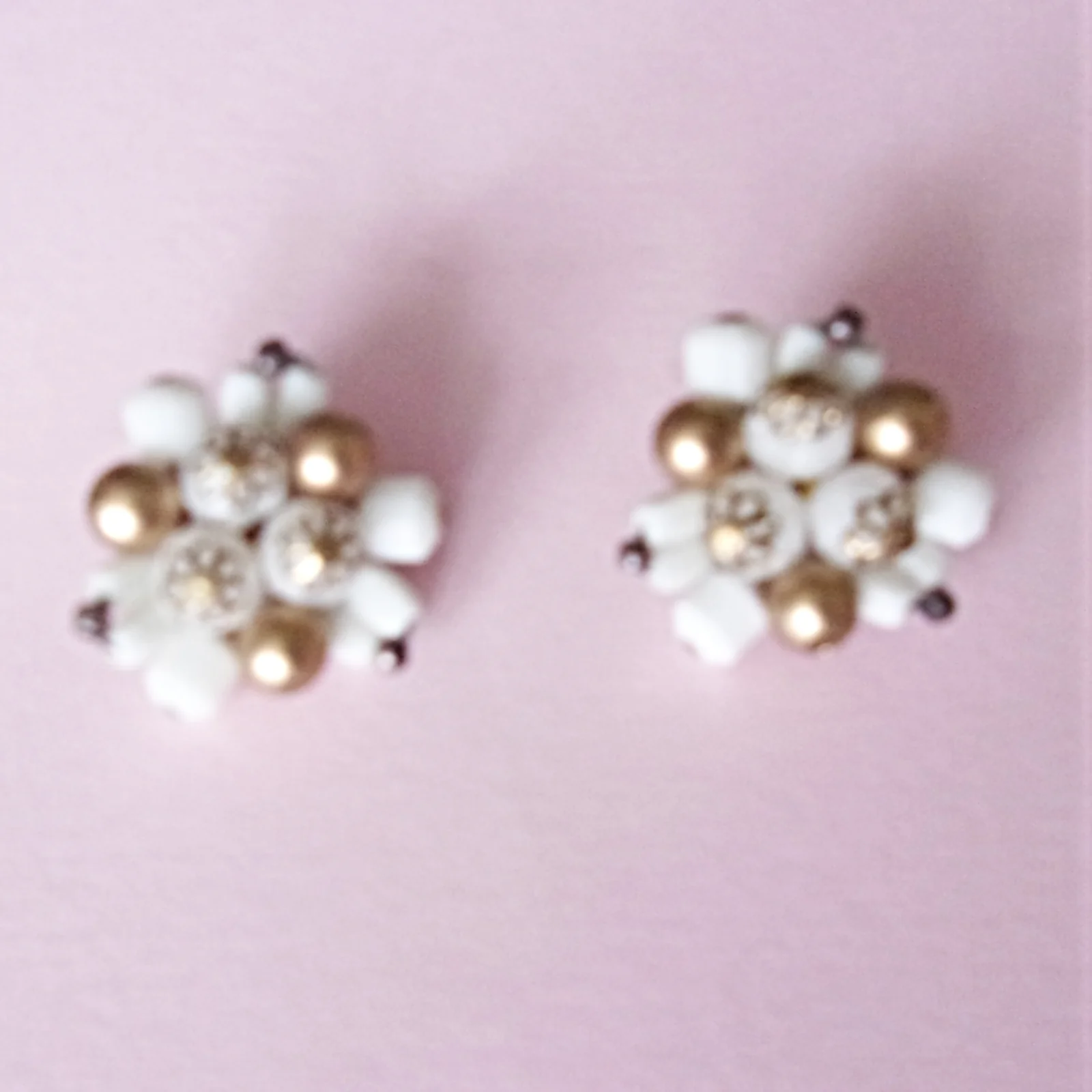 70s/80s Earrings Cluster White Confetti Goldtone Clip On By W Germany - Image 4