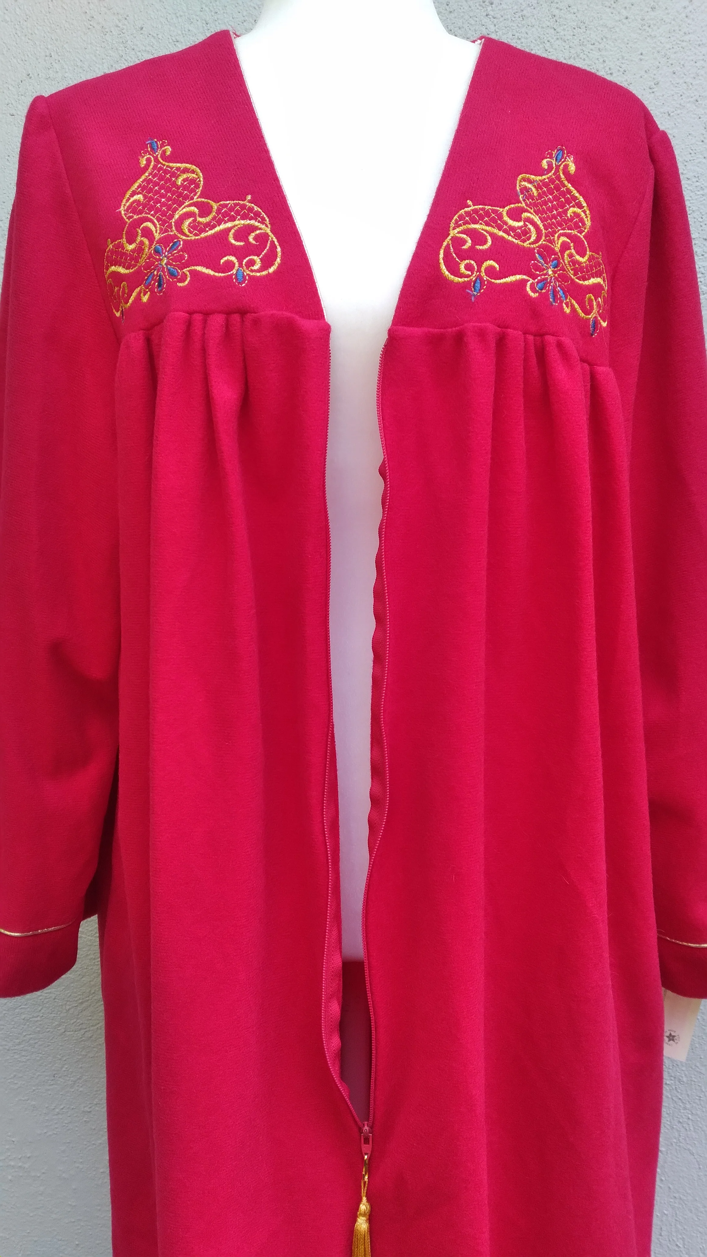 70s/80s Embroidered And Gold Trimmed Bed/house Coat By Elizabeth Blair - Image 3