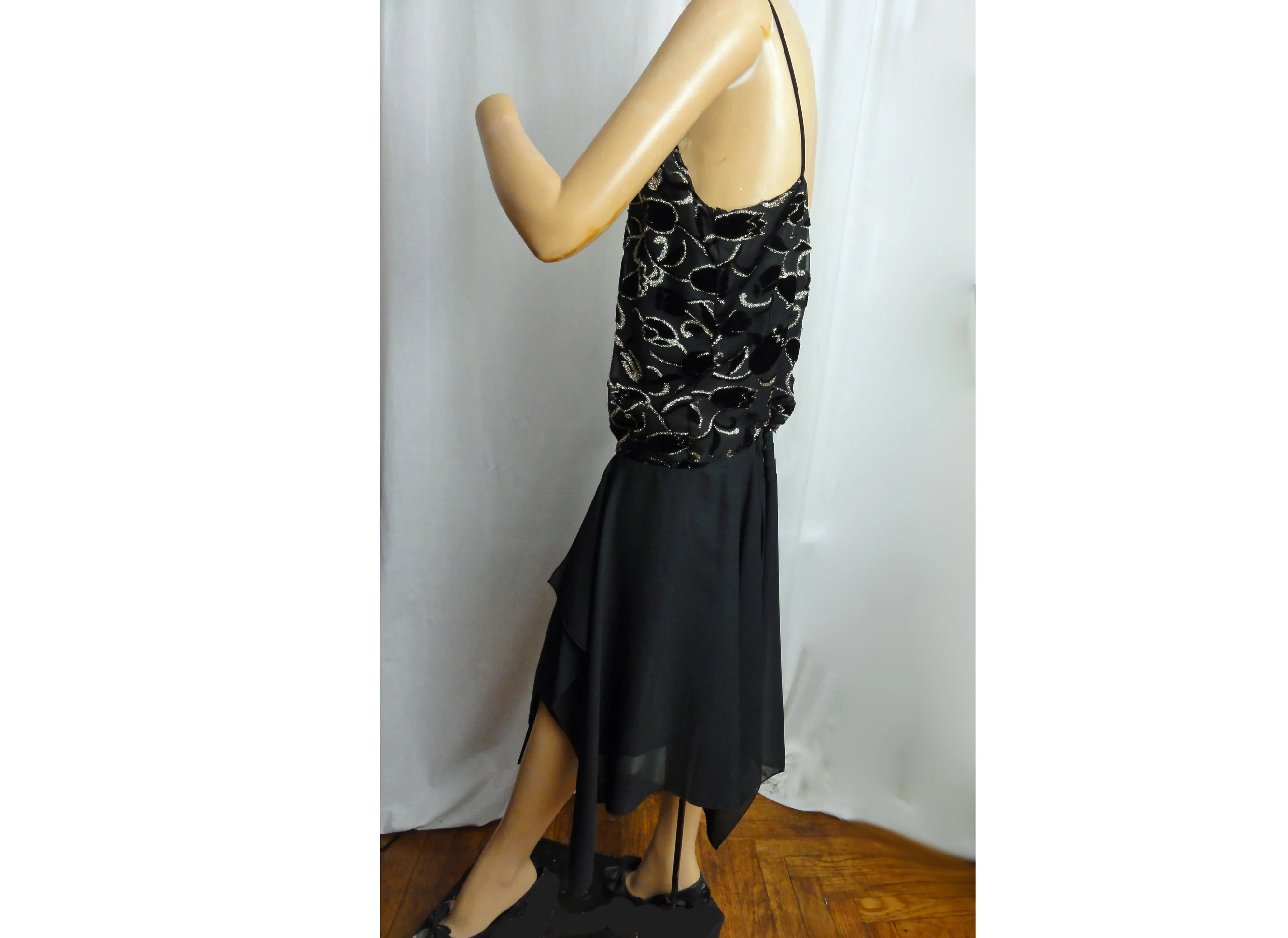 70s/80s Evening Gown Nwt Black Velvet Gold High Low Hem By Petites by Simon - Image 6