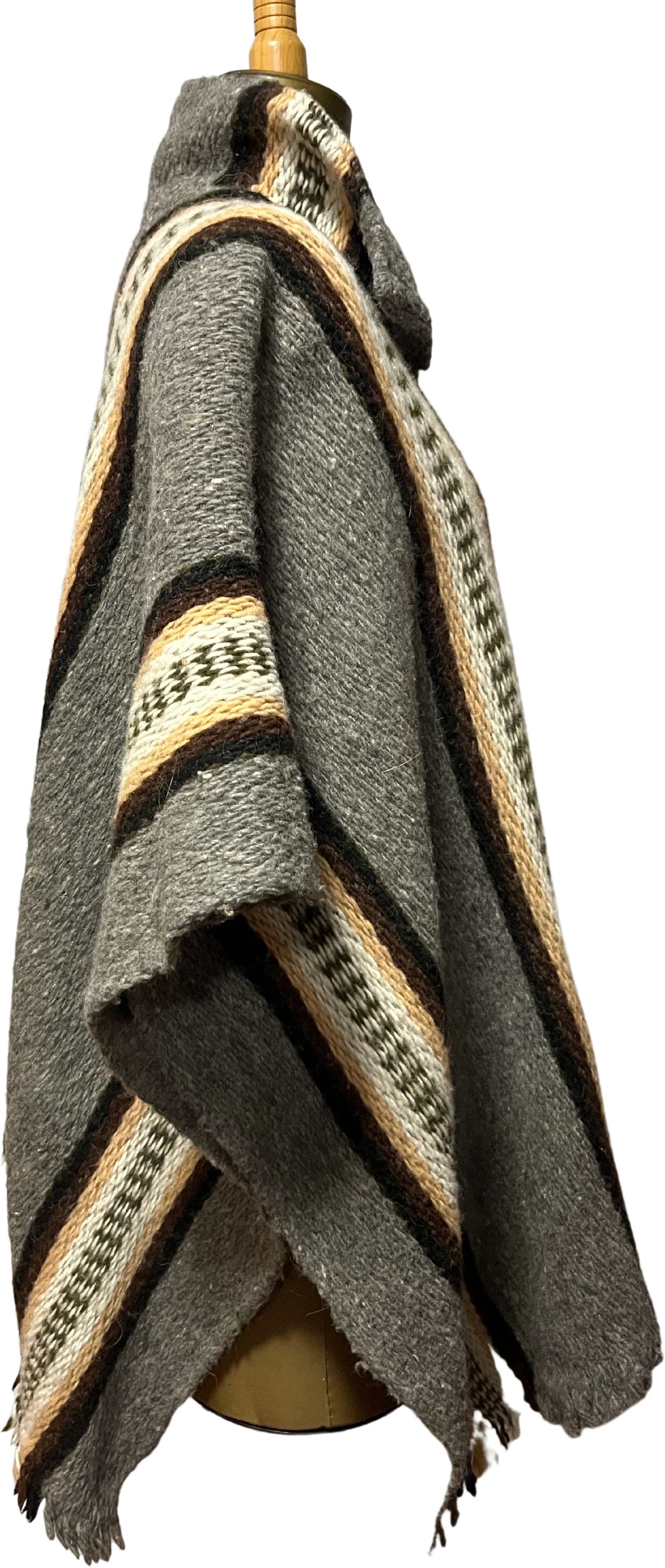 70s/80s Faux Mohair Classic Poncho With Button - Image 3