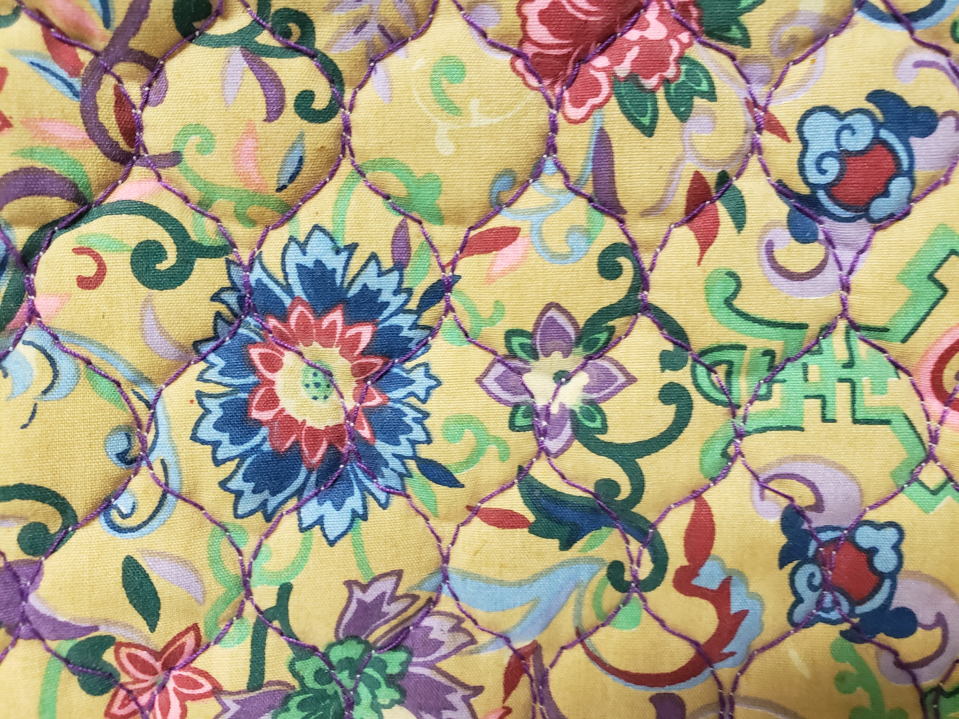 70s/80s Floral Quilted Multi-pocket Cosmetic Case By Oscar de la Renta - Image 7