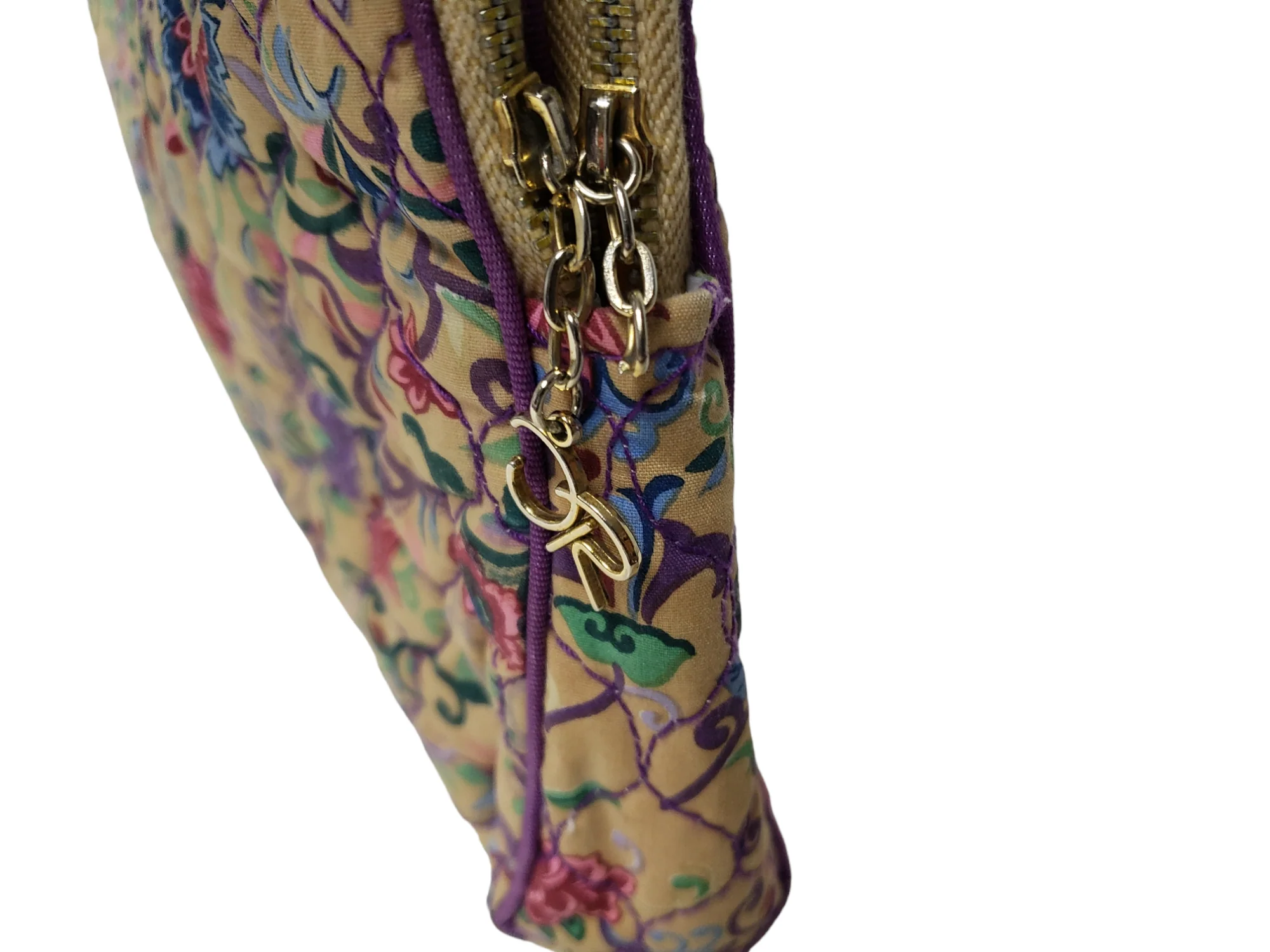 70s/80s Floral Quilted Multi-pocket Cosmetic Case By Oscar de la Renta - Image 9