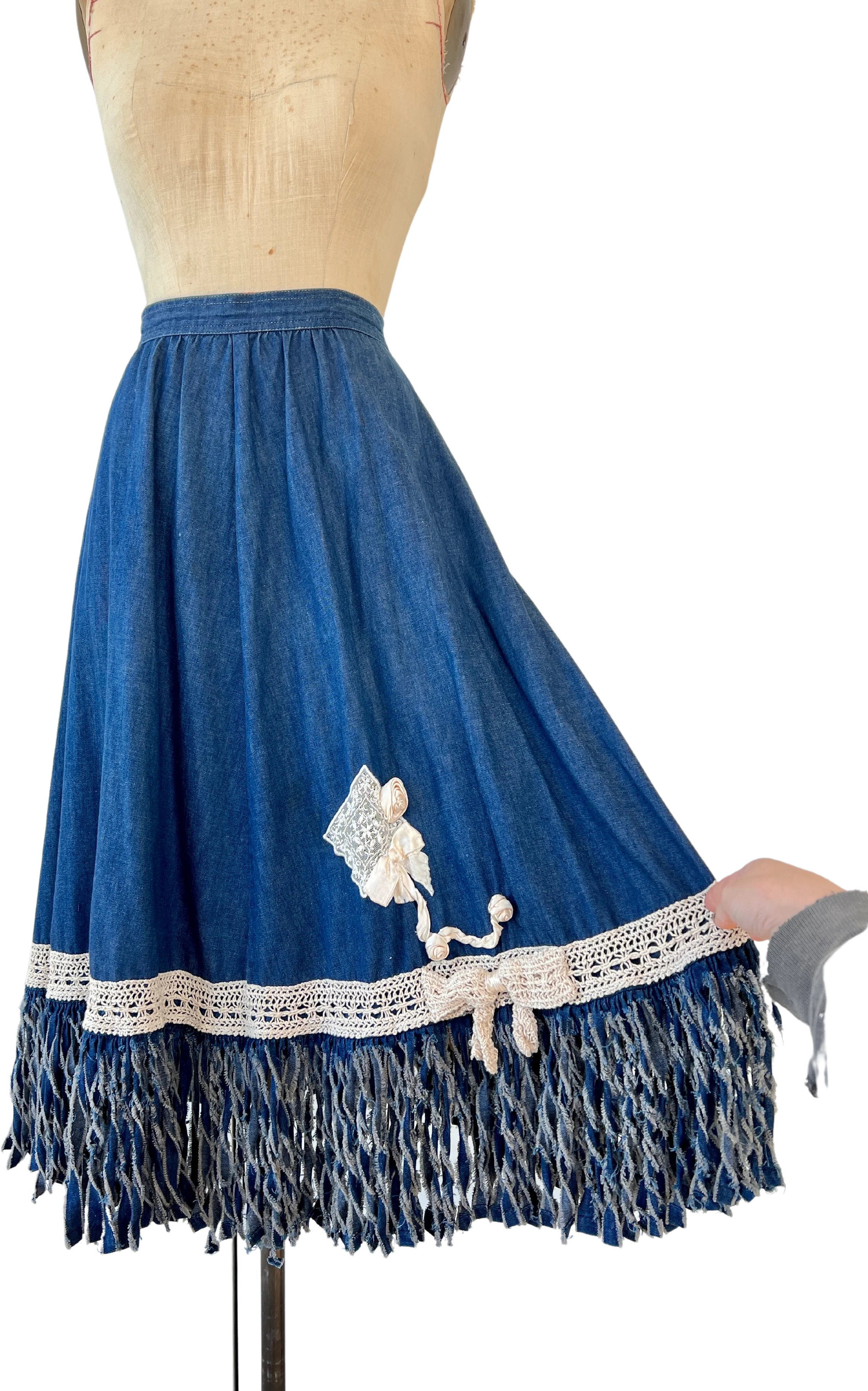 70s/80s Fringe Hem Cotton A-line Skirt By Liz Claiborne