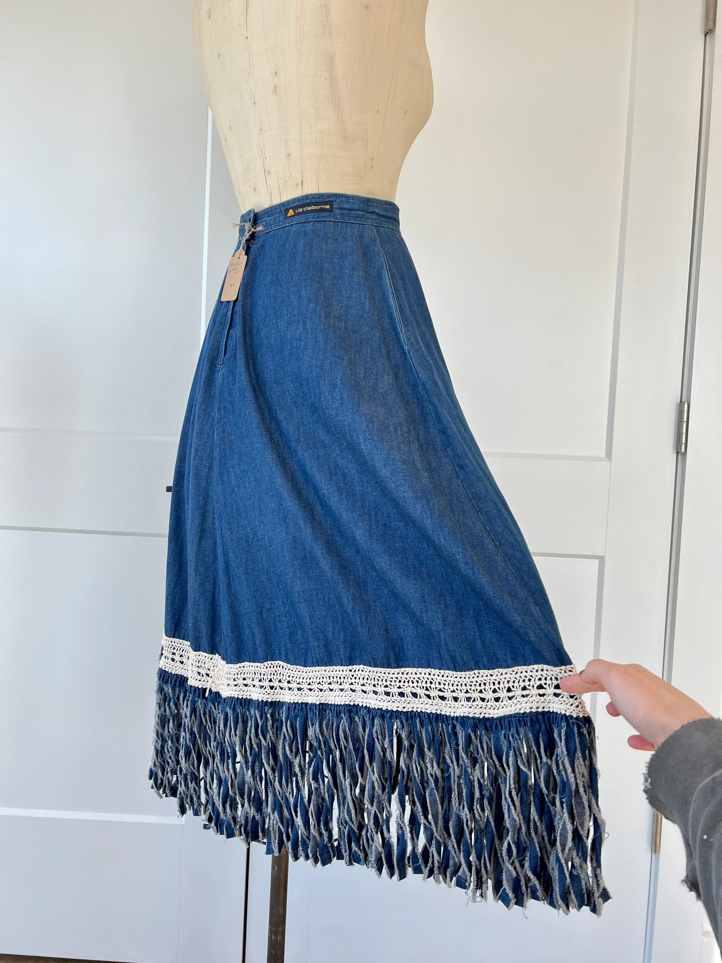 70s/80s Fringe Hem Cotton A-line Skirt By Liz Claiborne - Image 3