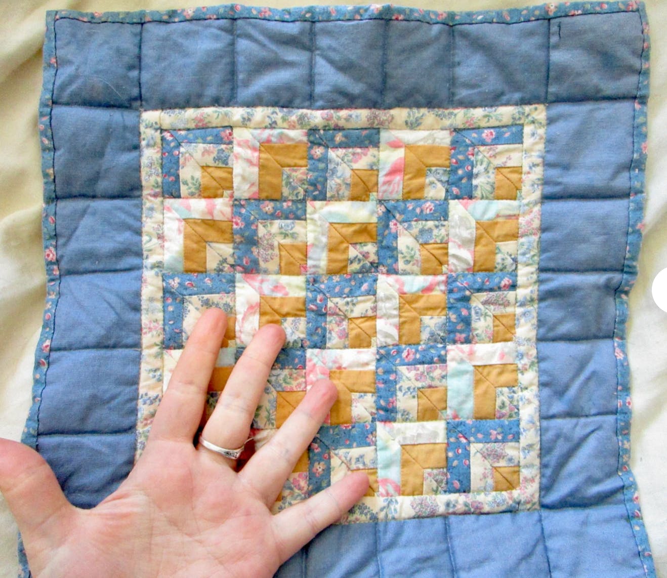 70s/80s Handmade Log Cabin Doll Quilt Victorian Style - Image 8