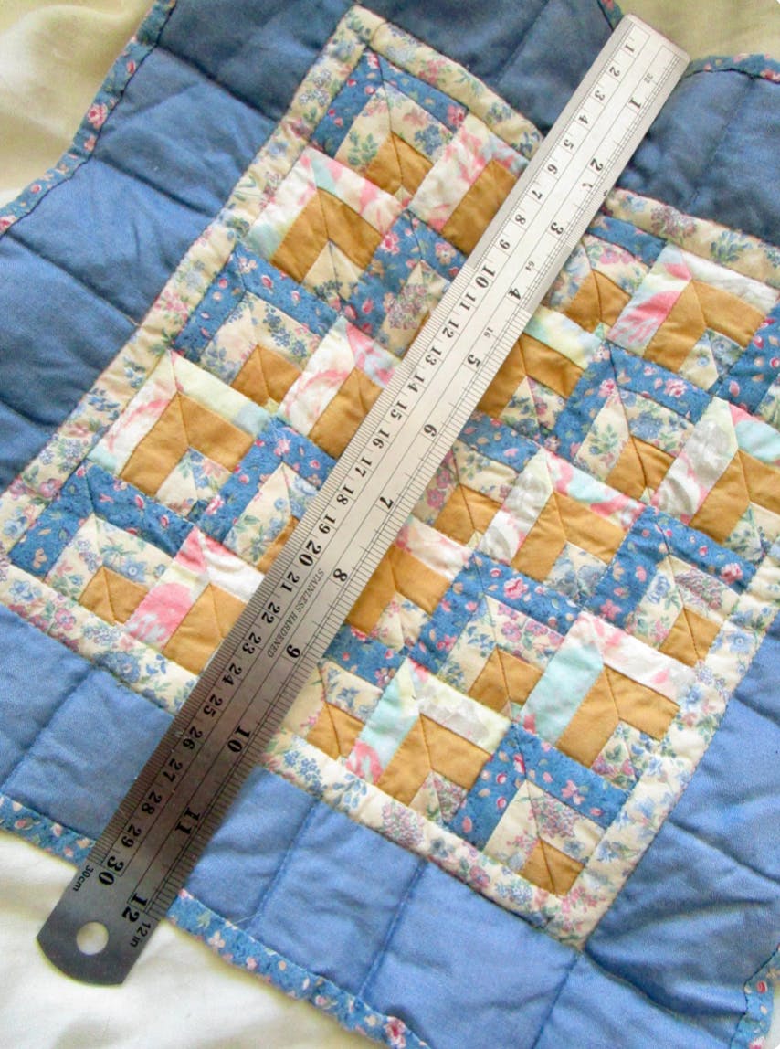 70s/80s Handmade Log Cabin Doll Quilt Victorian Style - Image 9