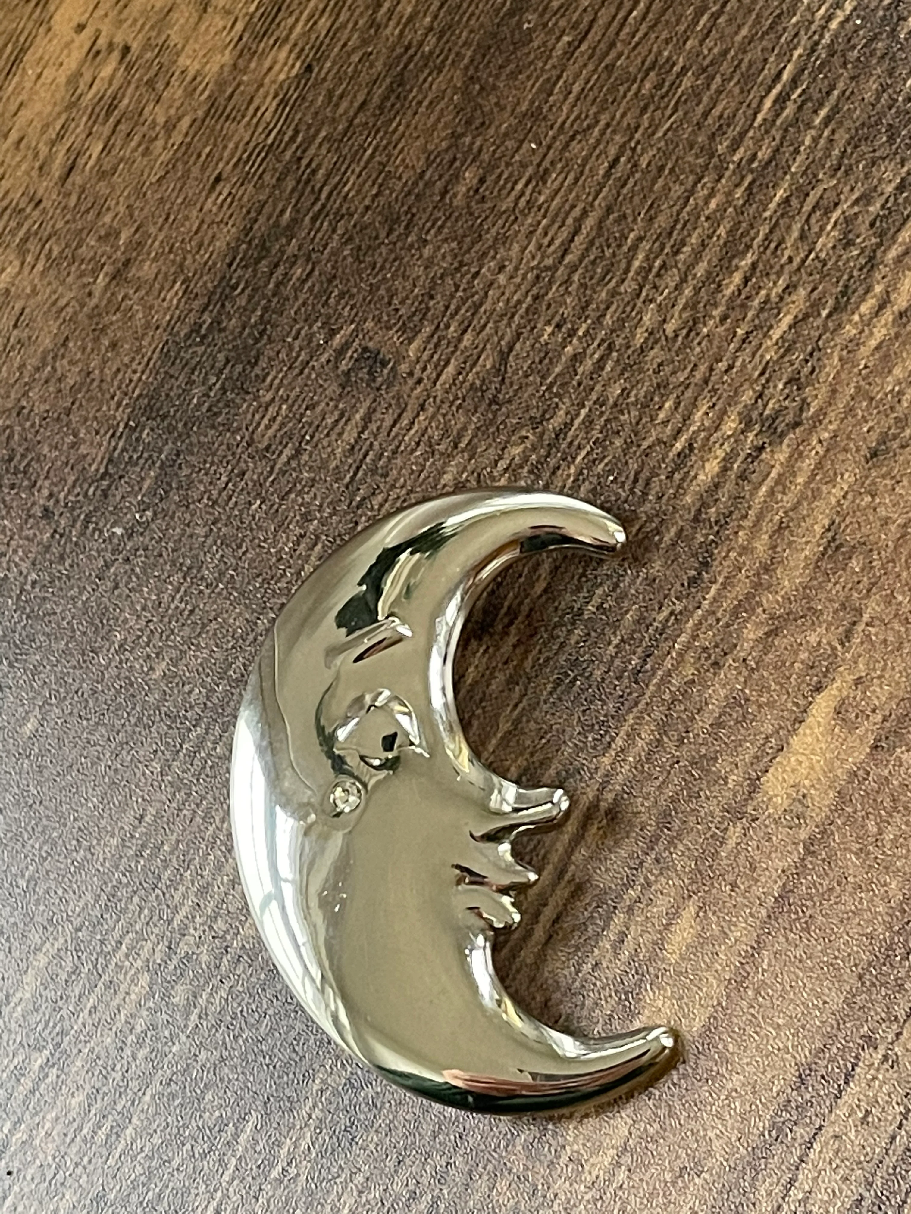 70s/80s Moon Brooch With Rhinestone Teardrop - Image 2