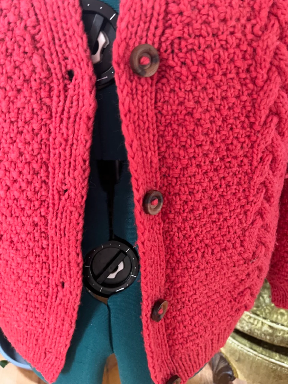70s/80s Pink 100% Wool Oversized Cozy Button Up Cardigan By Folklore - Image 4