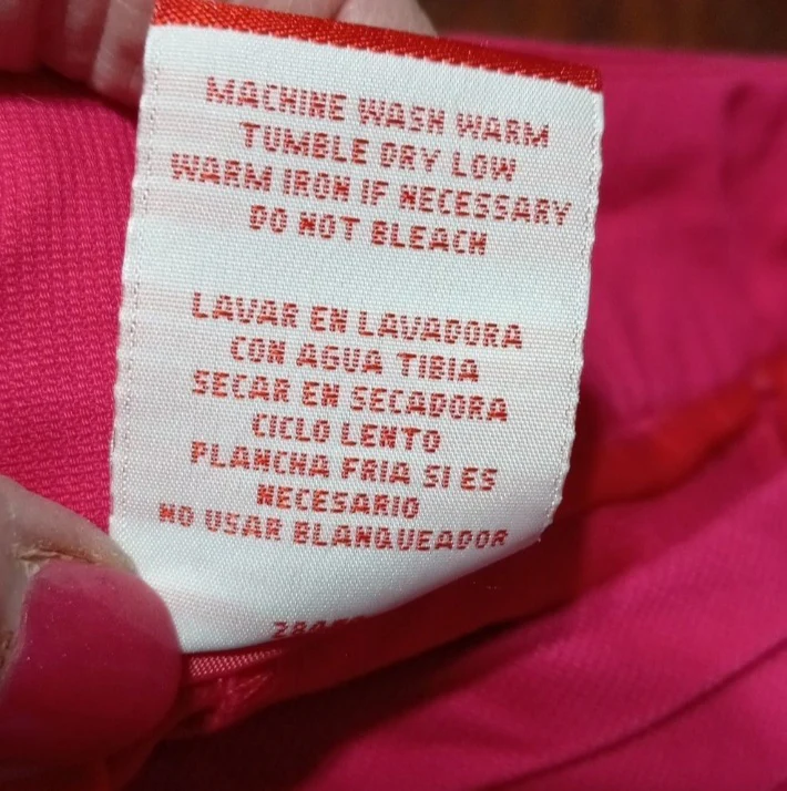 70s/80s Pink Cotton Spandex Embroidery Waist Capri Pan By Oscar de la Renta - Image 9