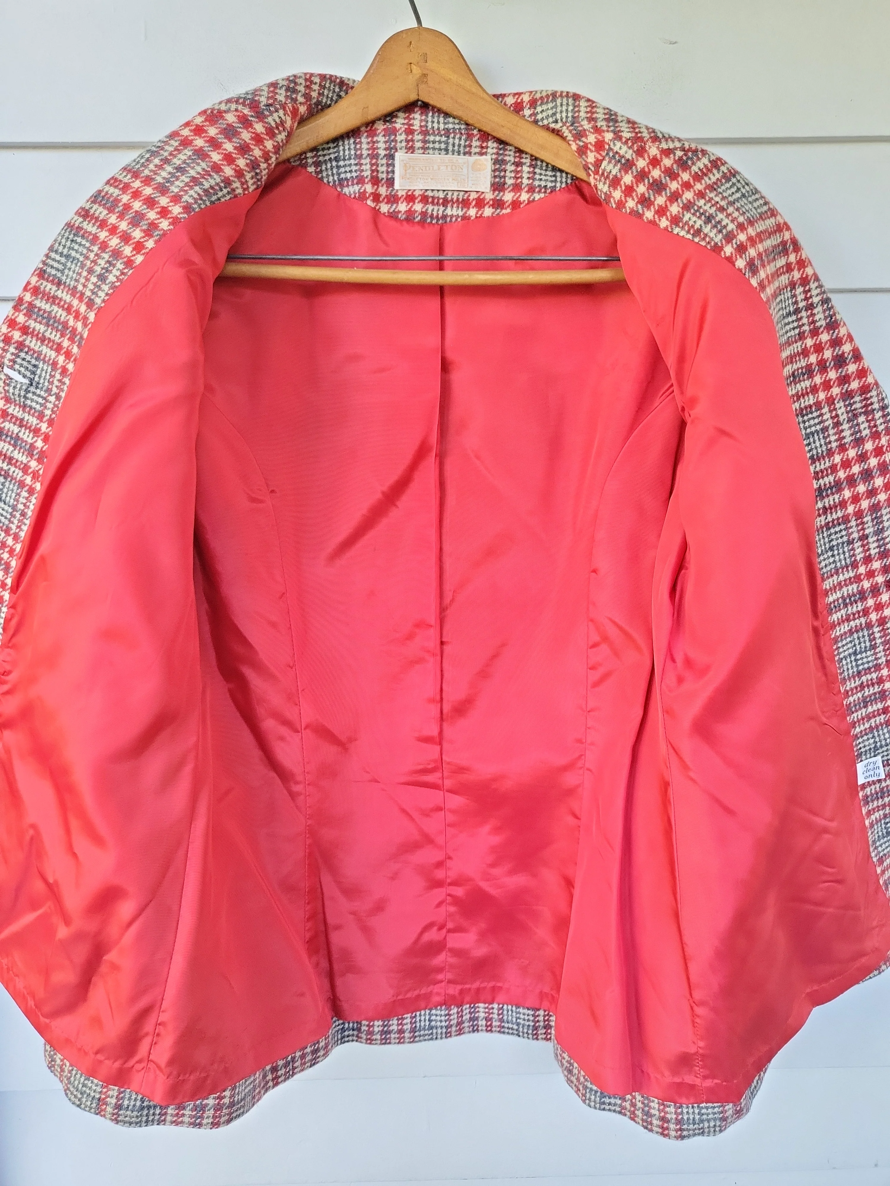 70s/80s Red And Gray Plaid Blazer Jacket By Pendelton - Image 3