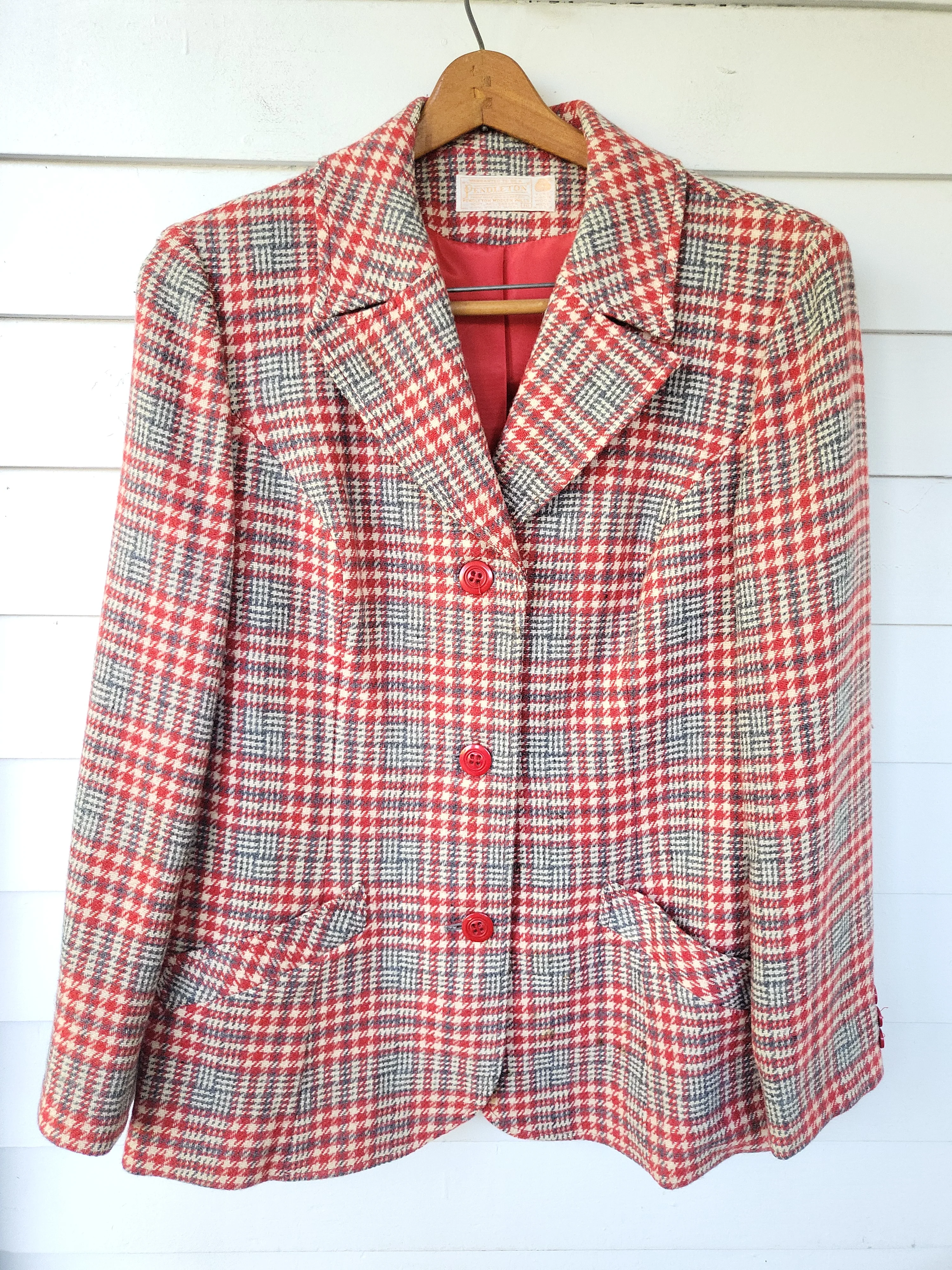 70s/80s Red And Gray Plaid Blazer Jacket By Pendelton - Image 5