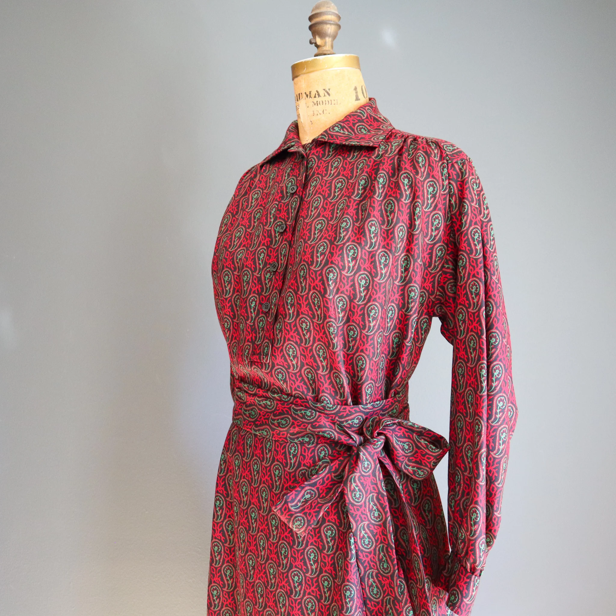 70s/80s Red And White Wool Paisley Popover Dress By Saint Laurent Rive Gauche - Image 7