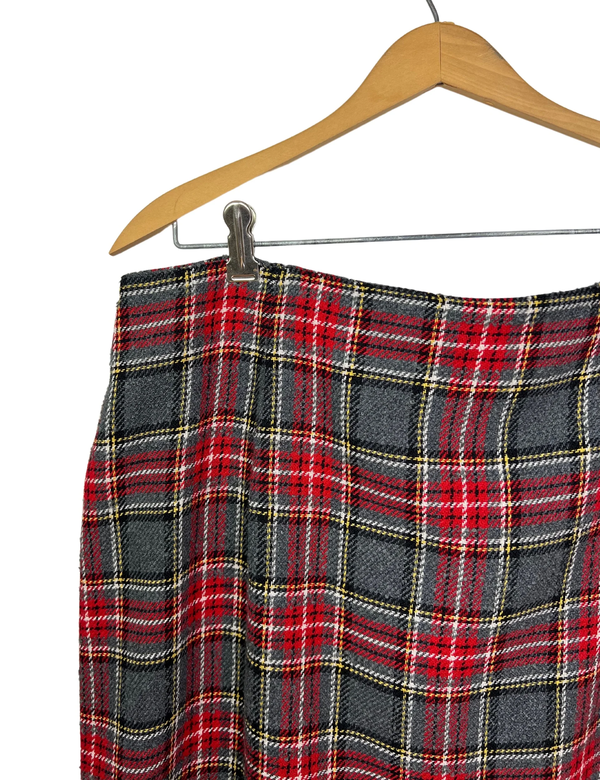70s/80s Red Charcoal Plaid Italian Wool Mini Skirt - Image 3