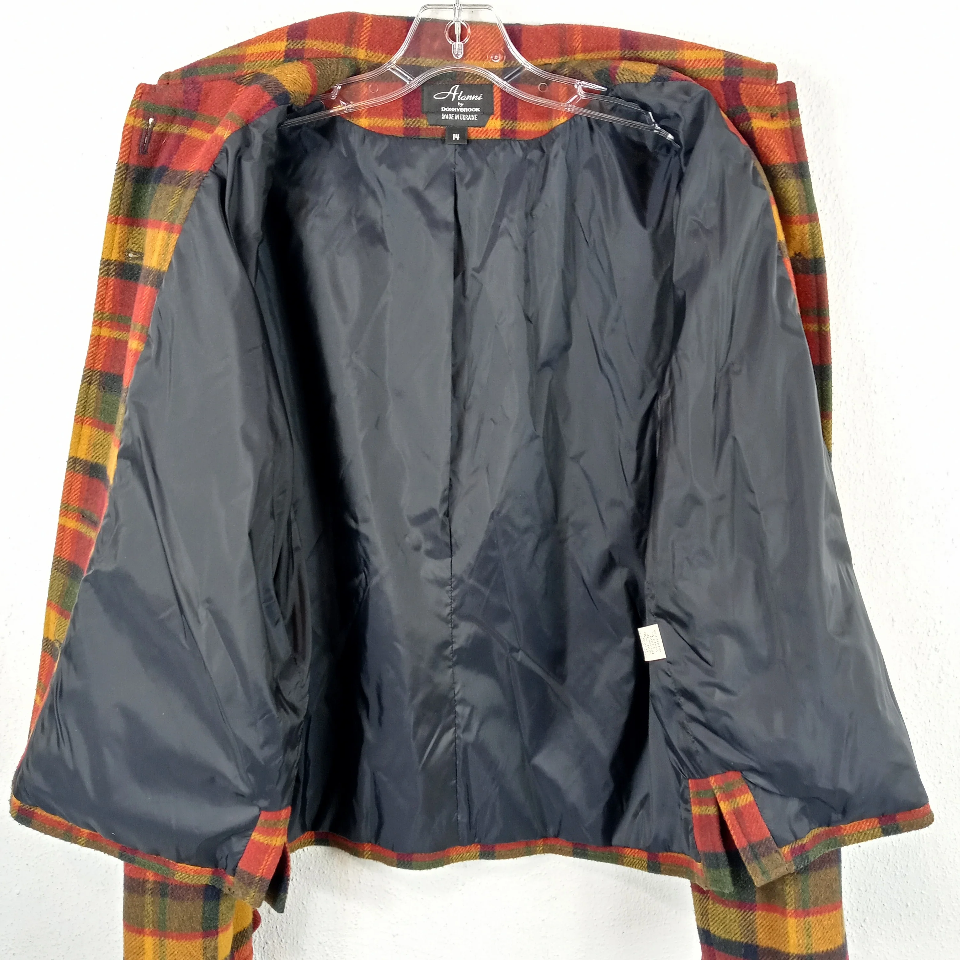 70s/80s Retro Plaid Short Wool Button Front Jacket By Alanni by Donnybrook - Image 6