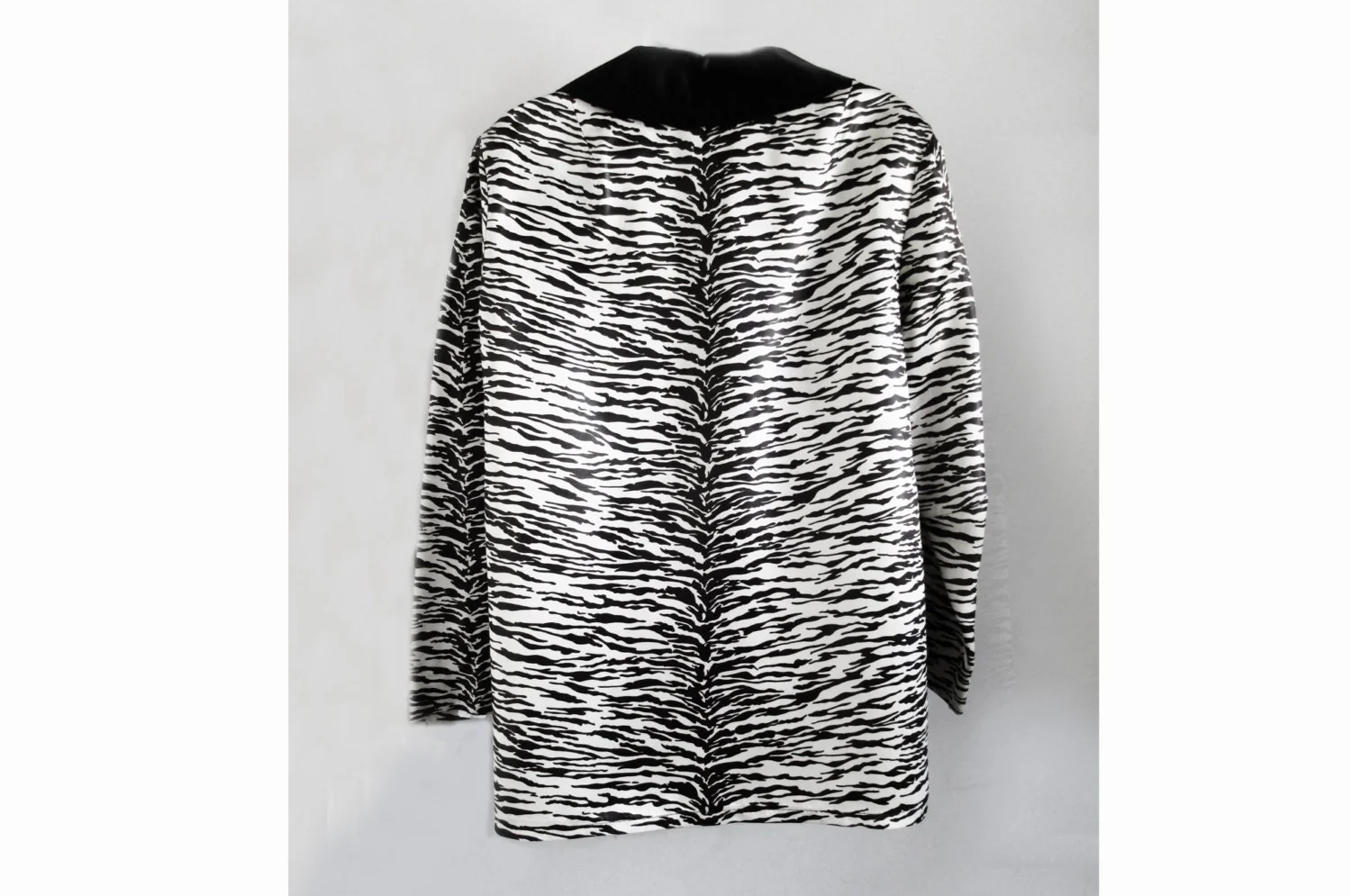 70s 80s Satin Animal Print Short Coat Jacket Tiger Zebra Black and White - Image 2