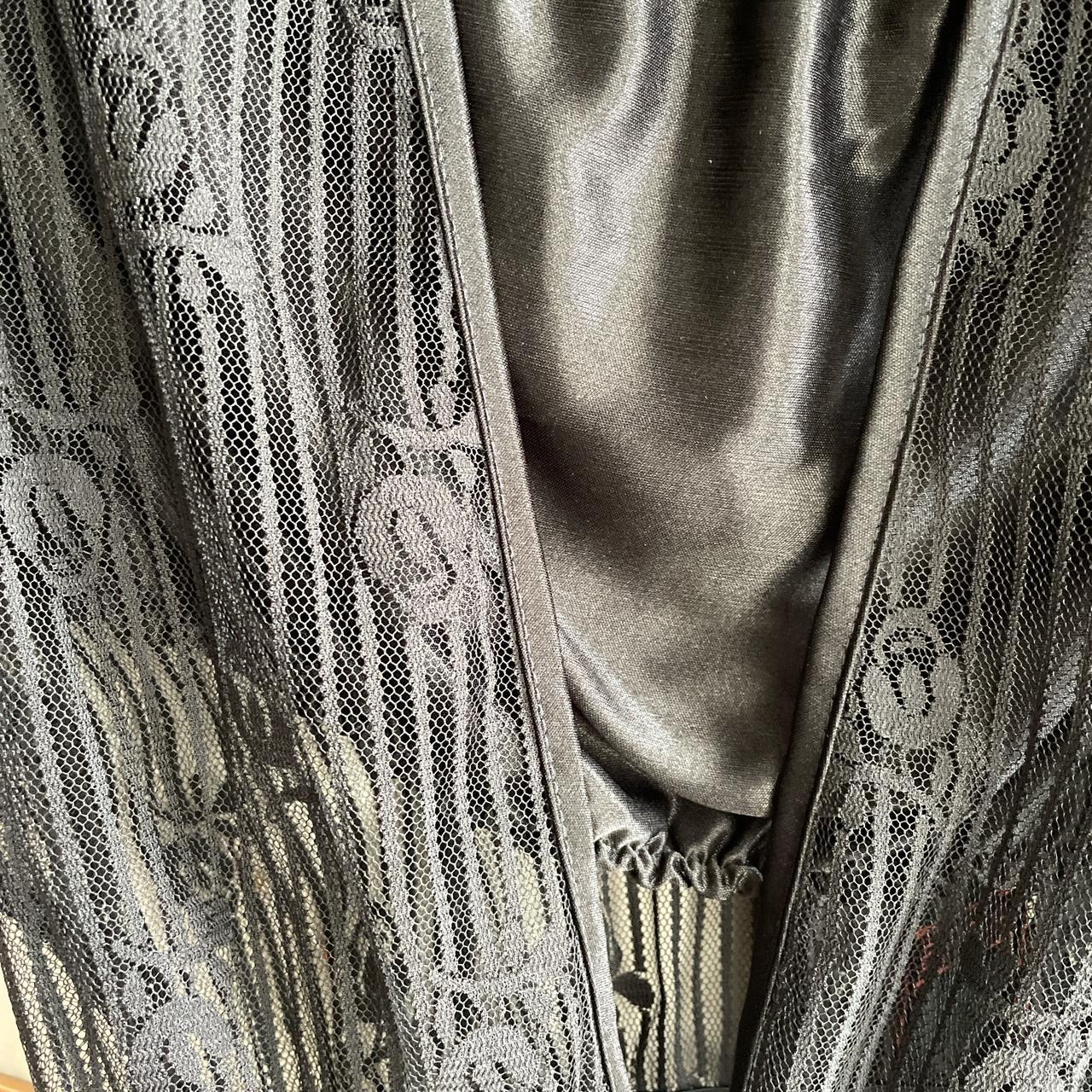 70s/80s Sheer Rose Printed Bed Jacket And Tube Top - Image 3