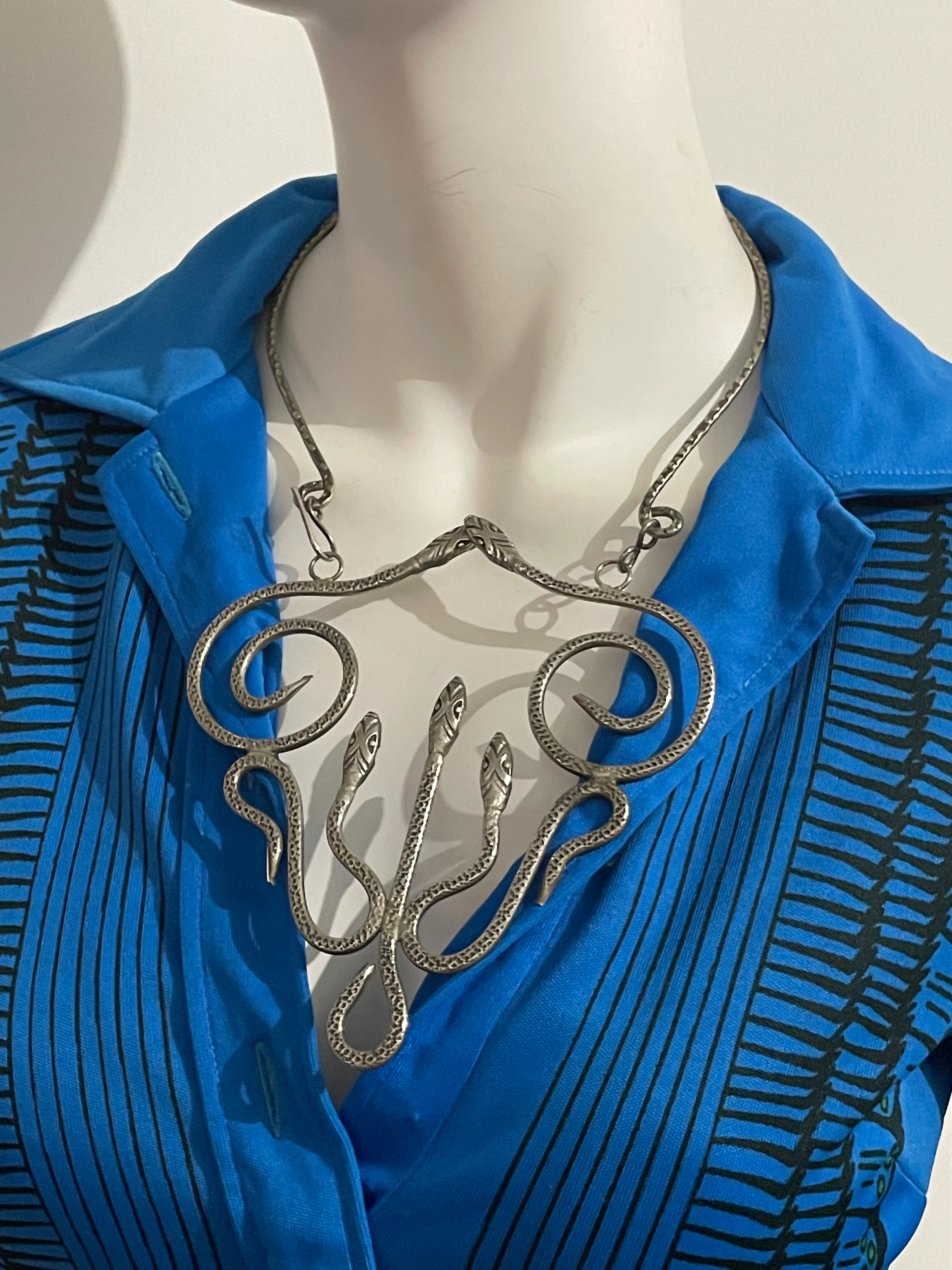 70s/80s Silver Serpent Snake Choker Necklace - Image 5