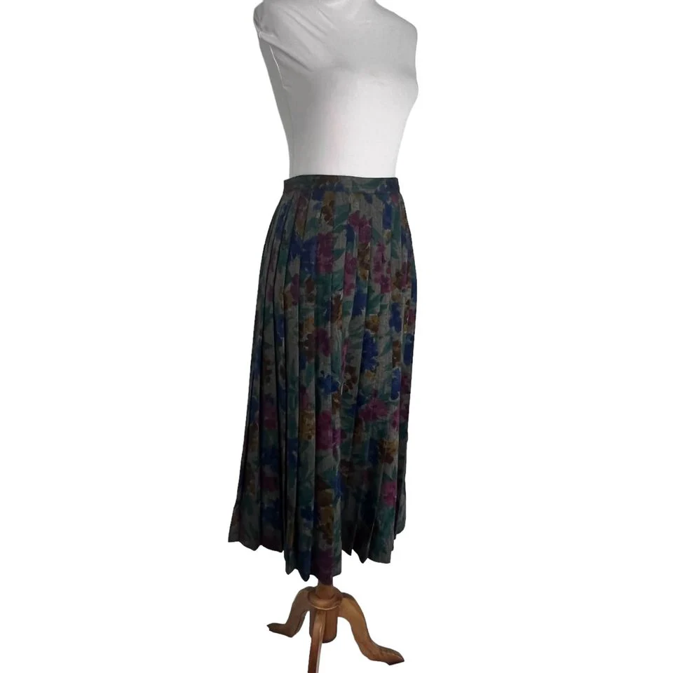 70s/80s Soft Wool Floral Pleated Midi Skirt M By Streets and Compamy - Image 4