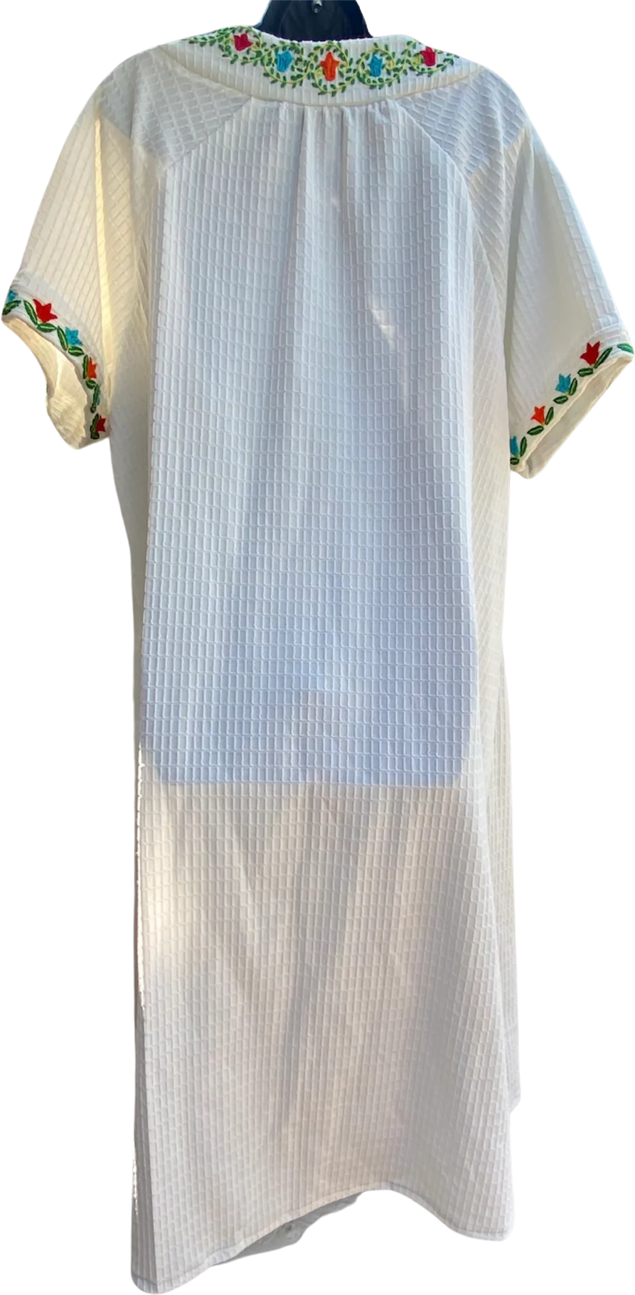70s/80s Textured Floral Embroidered Caftan - Image 2