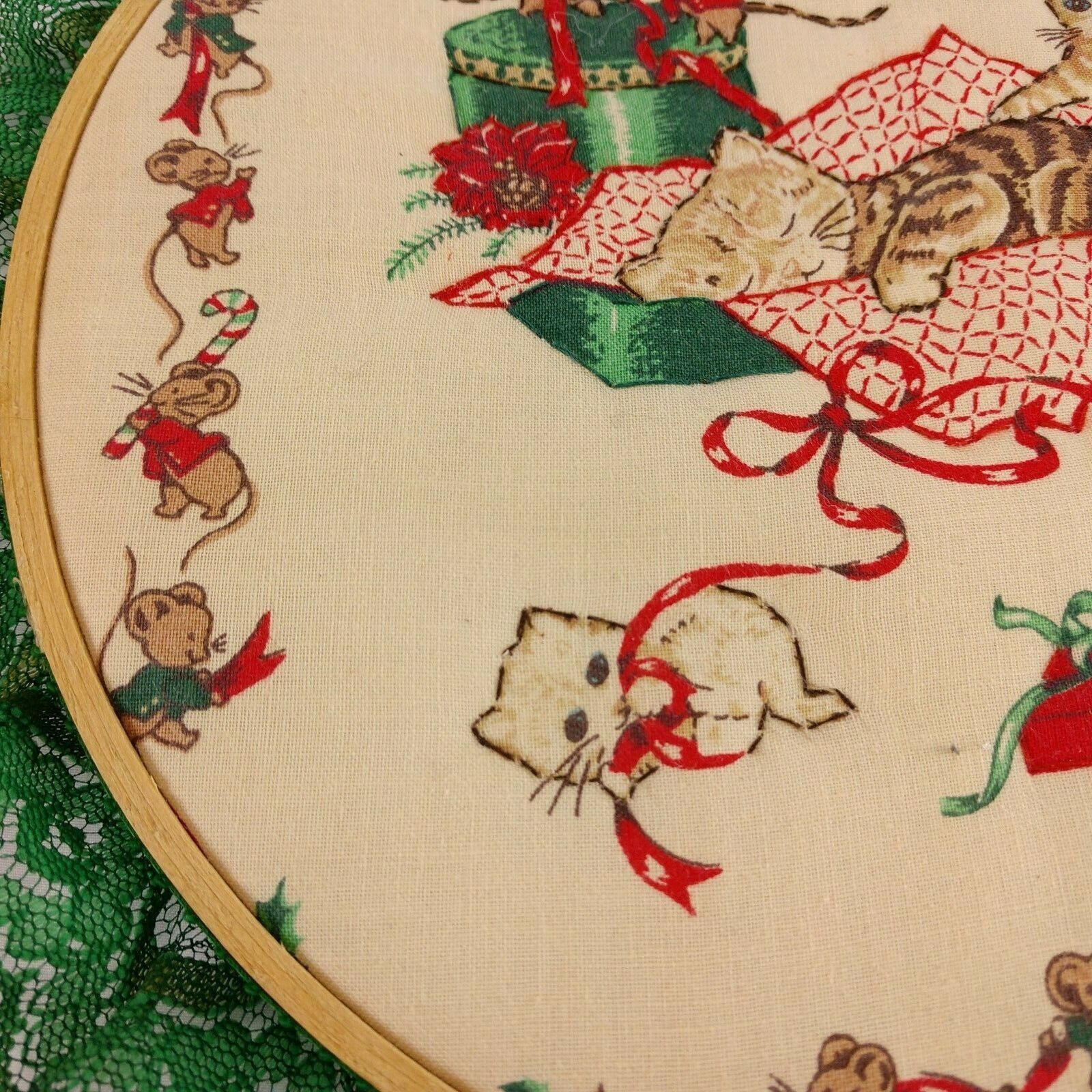 70s/80s Trapunto Decorative Christmas Wall Decor Kittens - Image 7