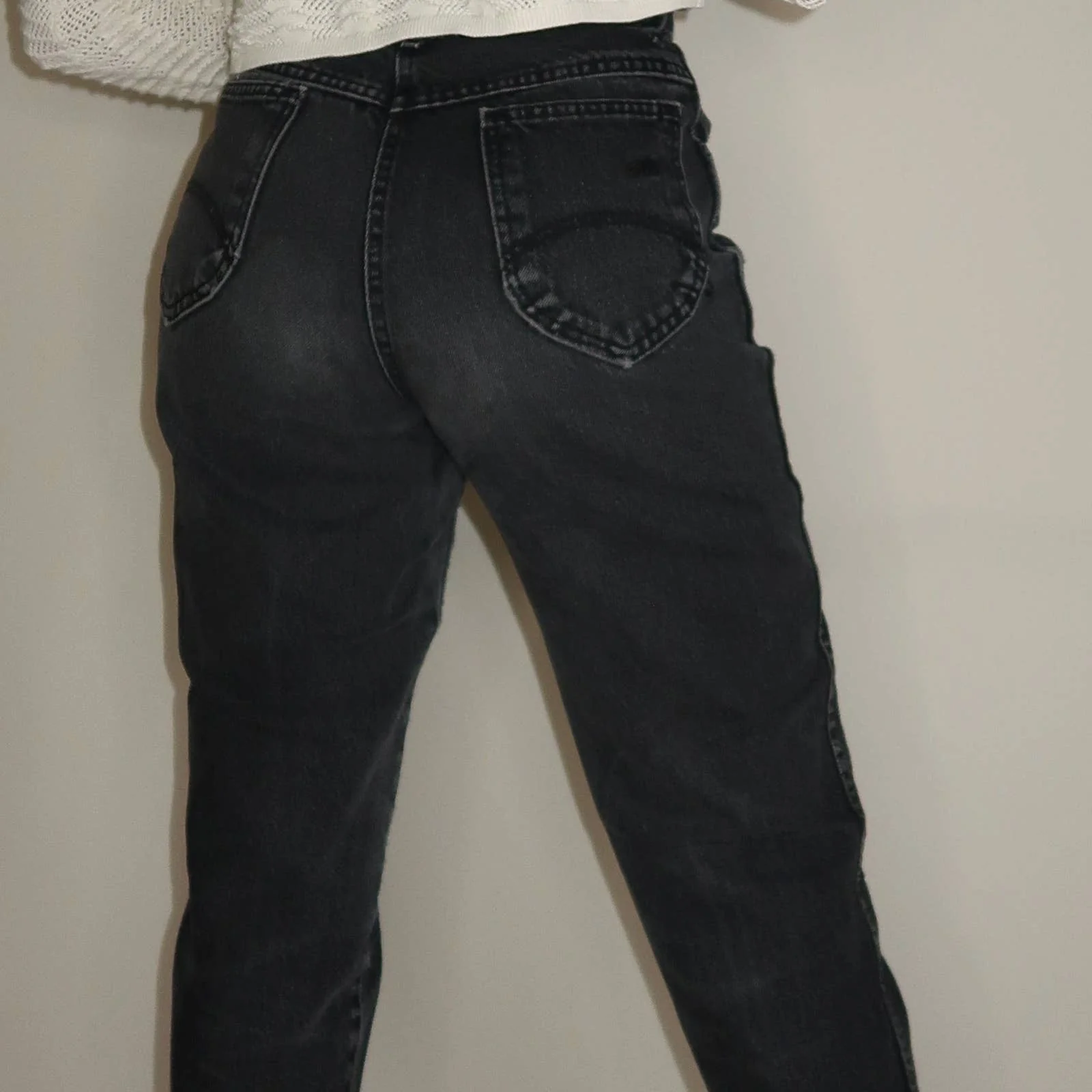 70s/80s Vintage Faded Black Denim High-Waist Tapered Mom Jeans by Chic - Image 2