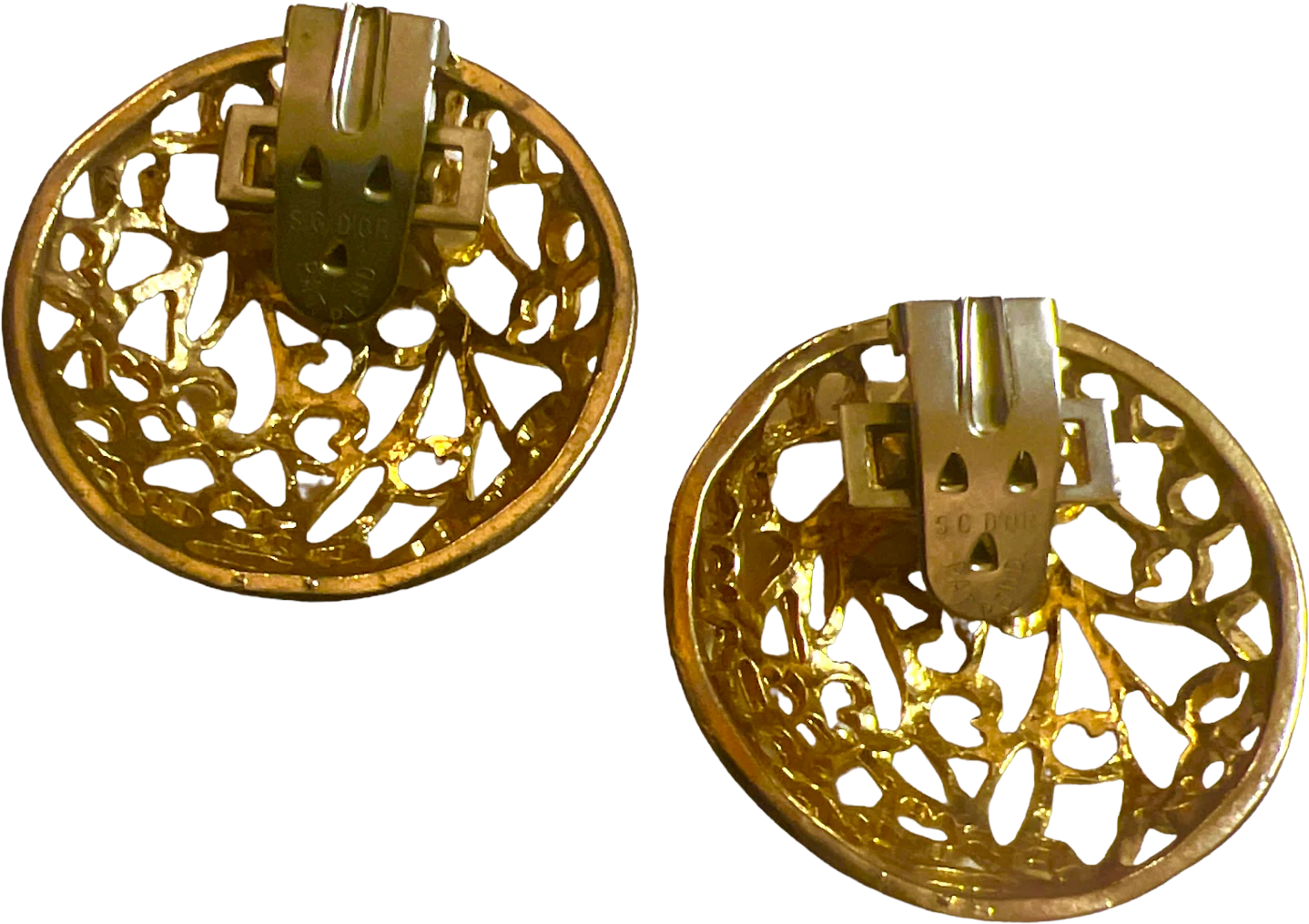 70s/80s Vintage Goldtone Large Clip On Earrings - Image 2