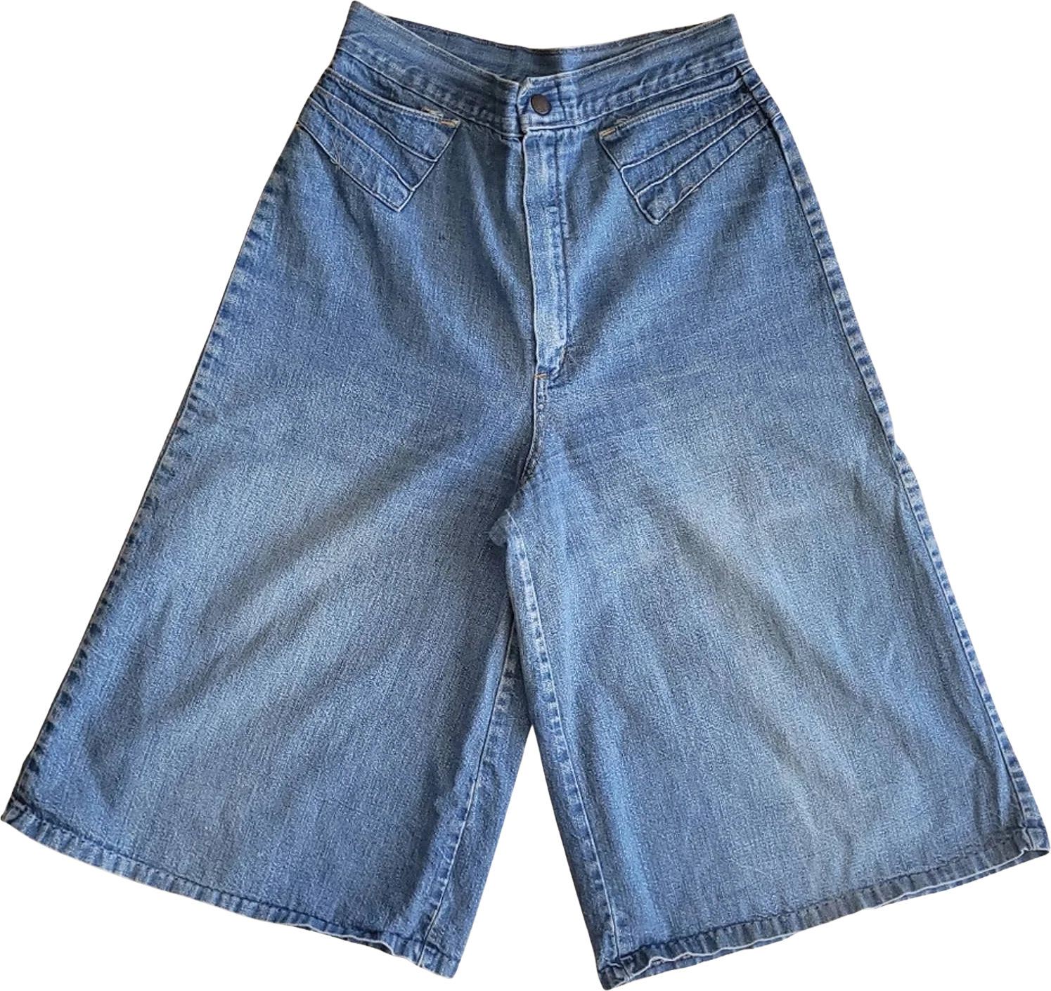 70s / 80s Vintage Light Blue Wash High Waist Denim Gaucho Shorts - Sz. Xs