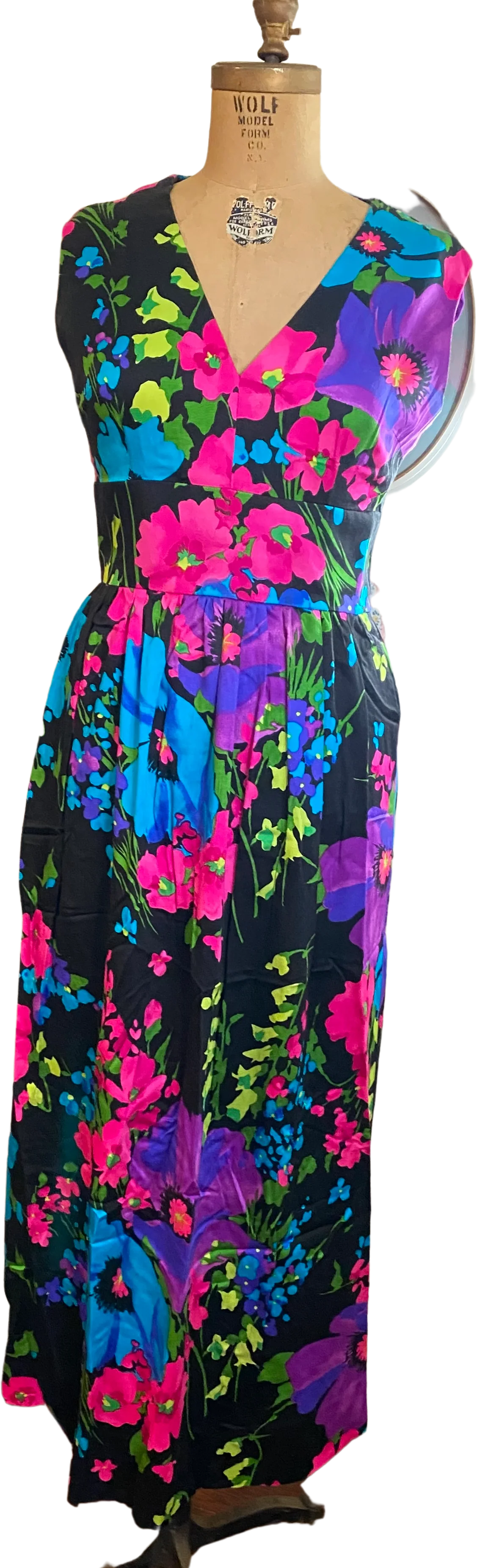 70s/80s Vtg Hot Pink Purple Flower Power V-neck Maxi Dress