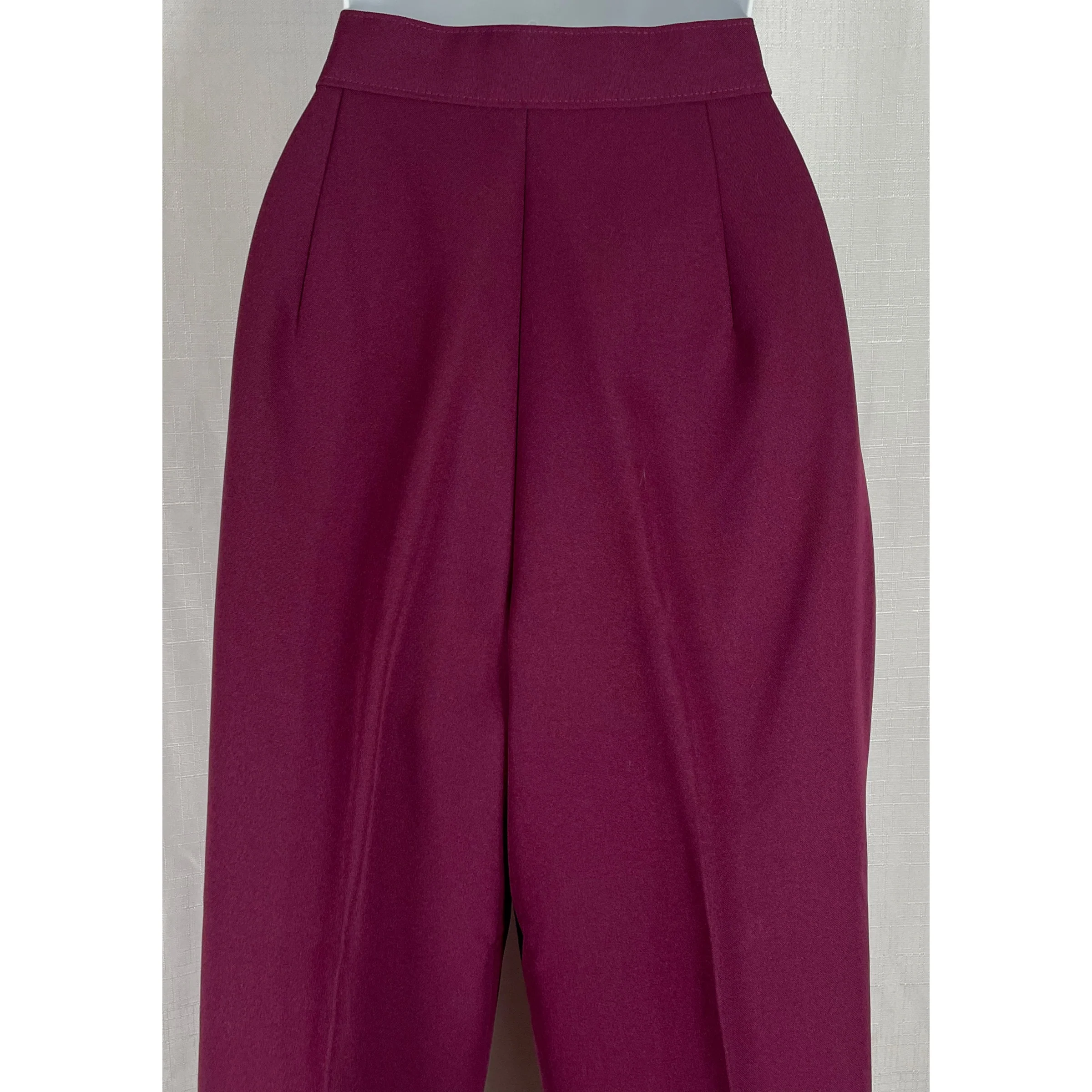70s/80s Wine Red High Waist Cropped Pants - Image 10