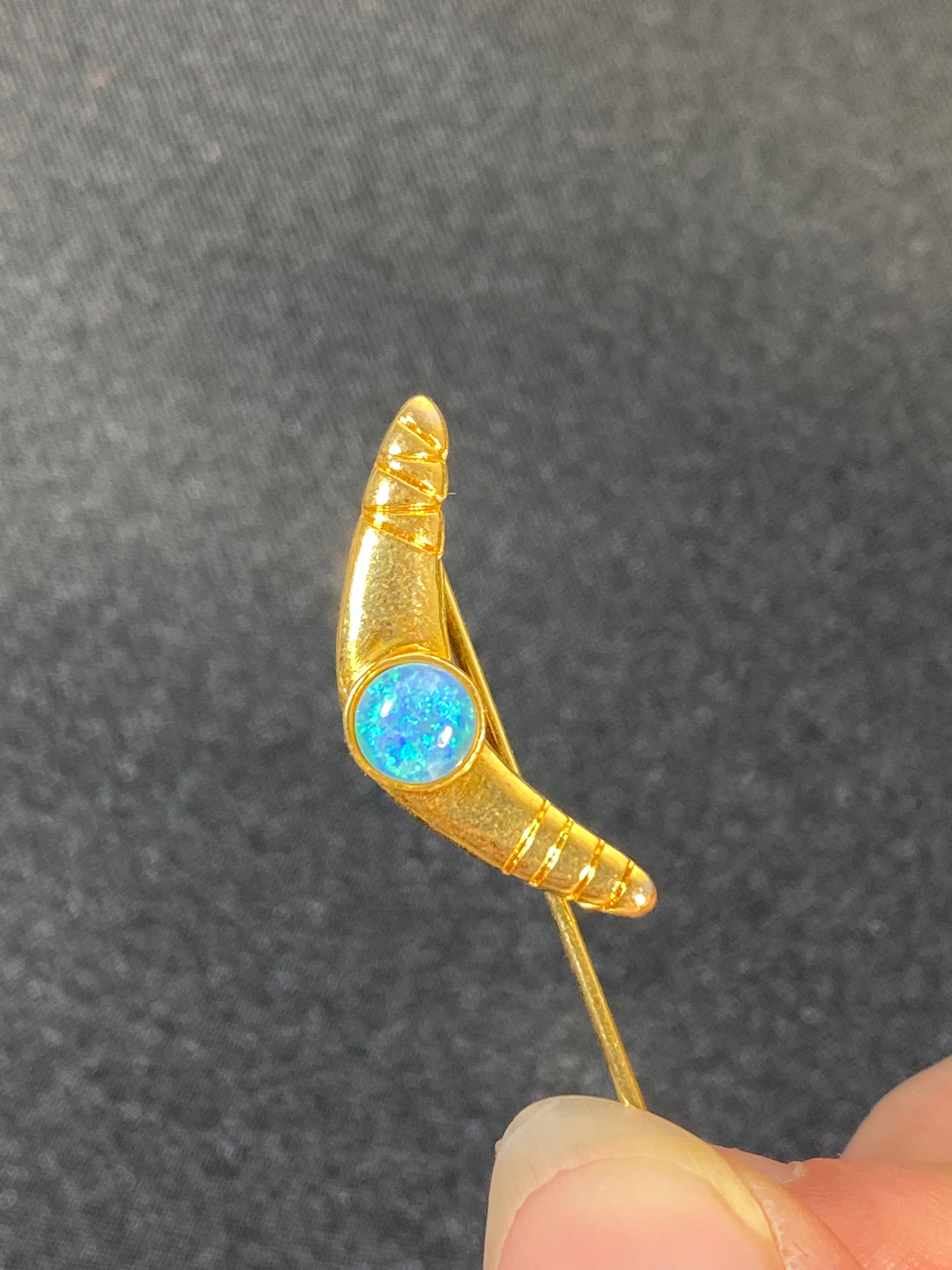70s/80s Yellow Gold Color Boomerang And Opal Gem Stick Pin - Image 5