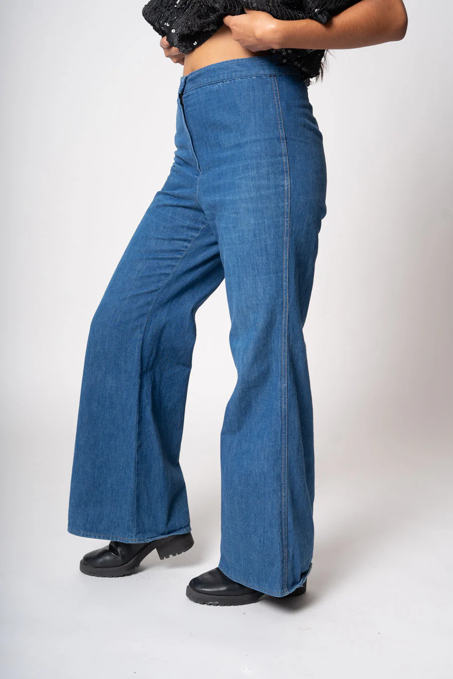 70s Bellbottoms Jeans - Image 4