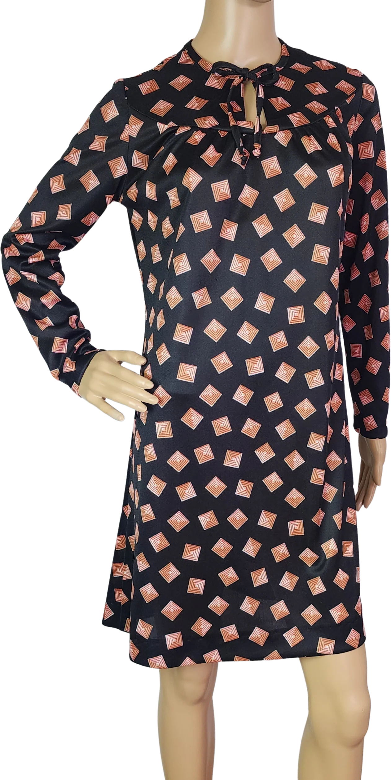 70s Black Red Squares Print Shift Dress Keyhole Neck