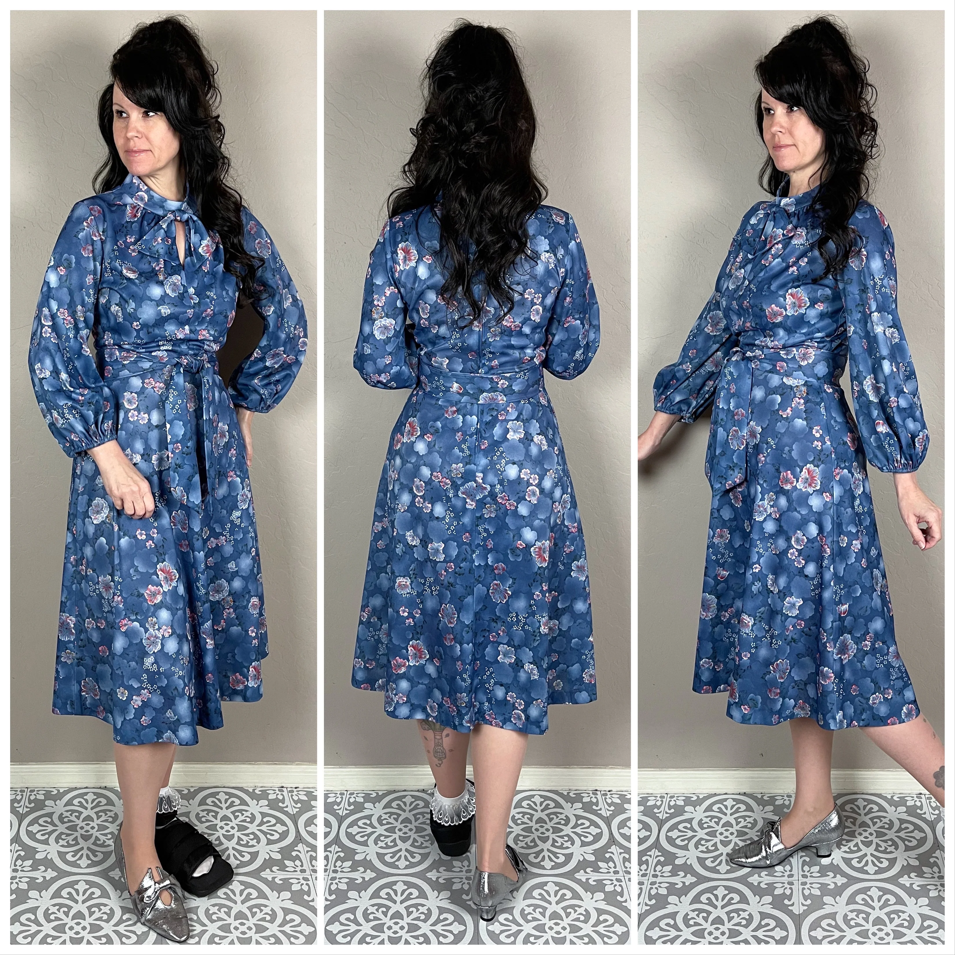 70s Blue Floral Balloon Sleeve Dress - Image 3