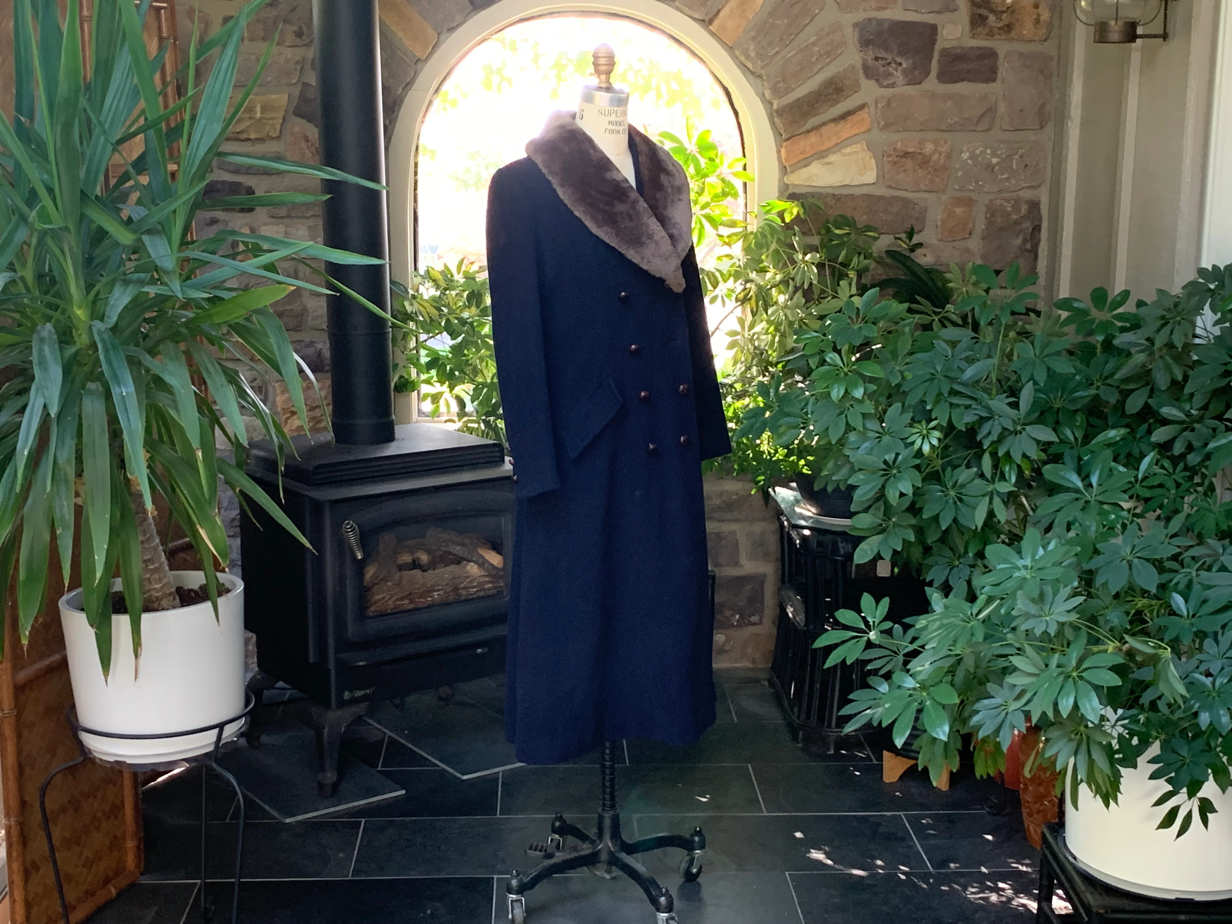70s Blue Princess Cut Wool Midi Coat Shearling Collar By Union Label - Image 9