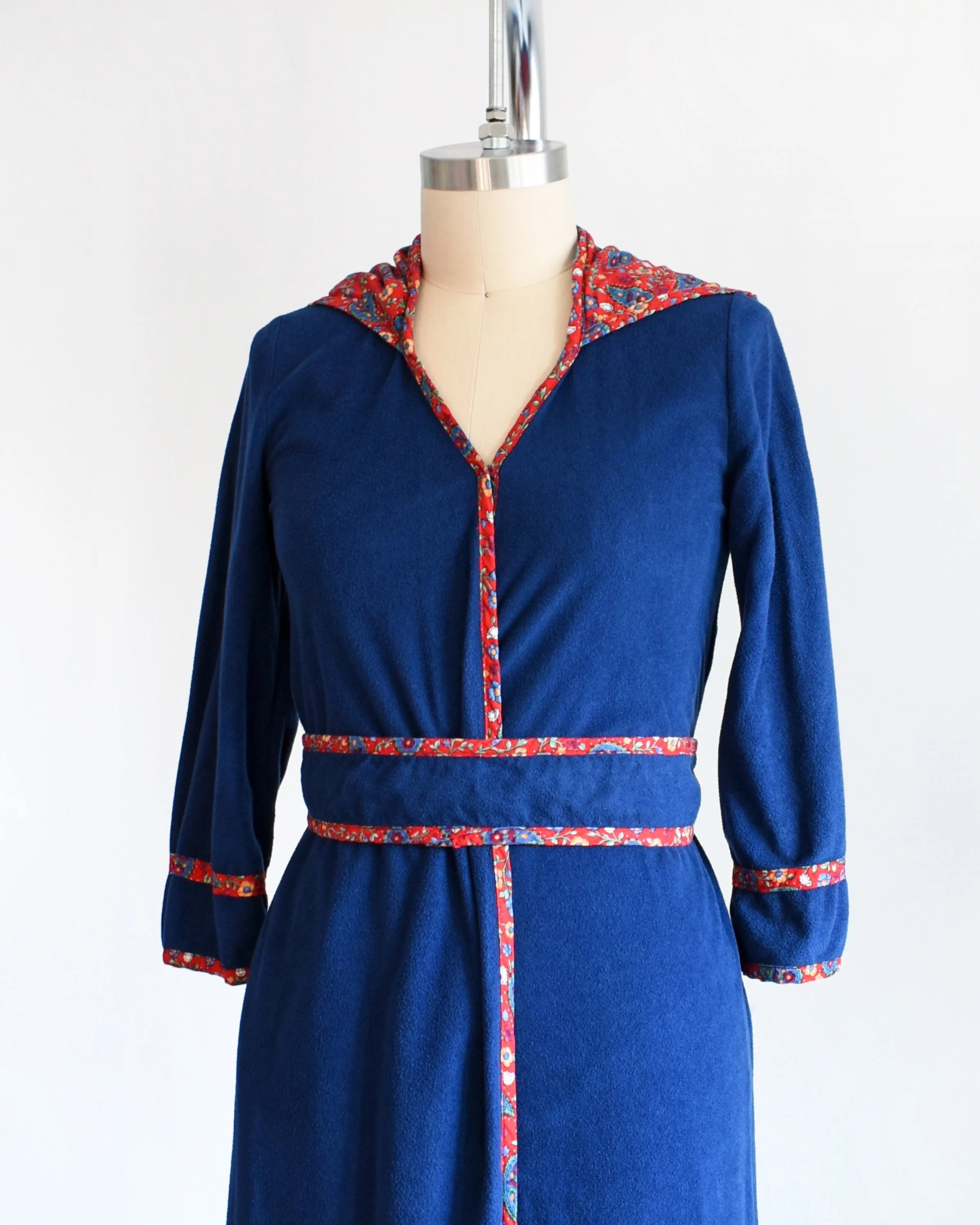 70s Blue Robe Vintage 70s Robe Navy Blue with Red Floral Trim Hooded Wrap House Coat Xs/small by Young Miss Morton Loungewear - Image 7