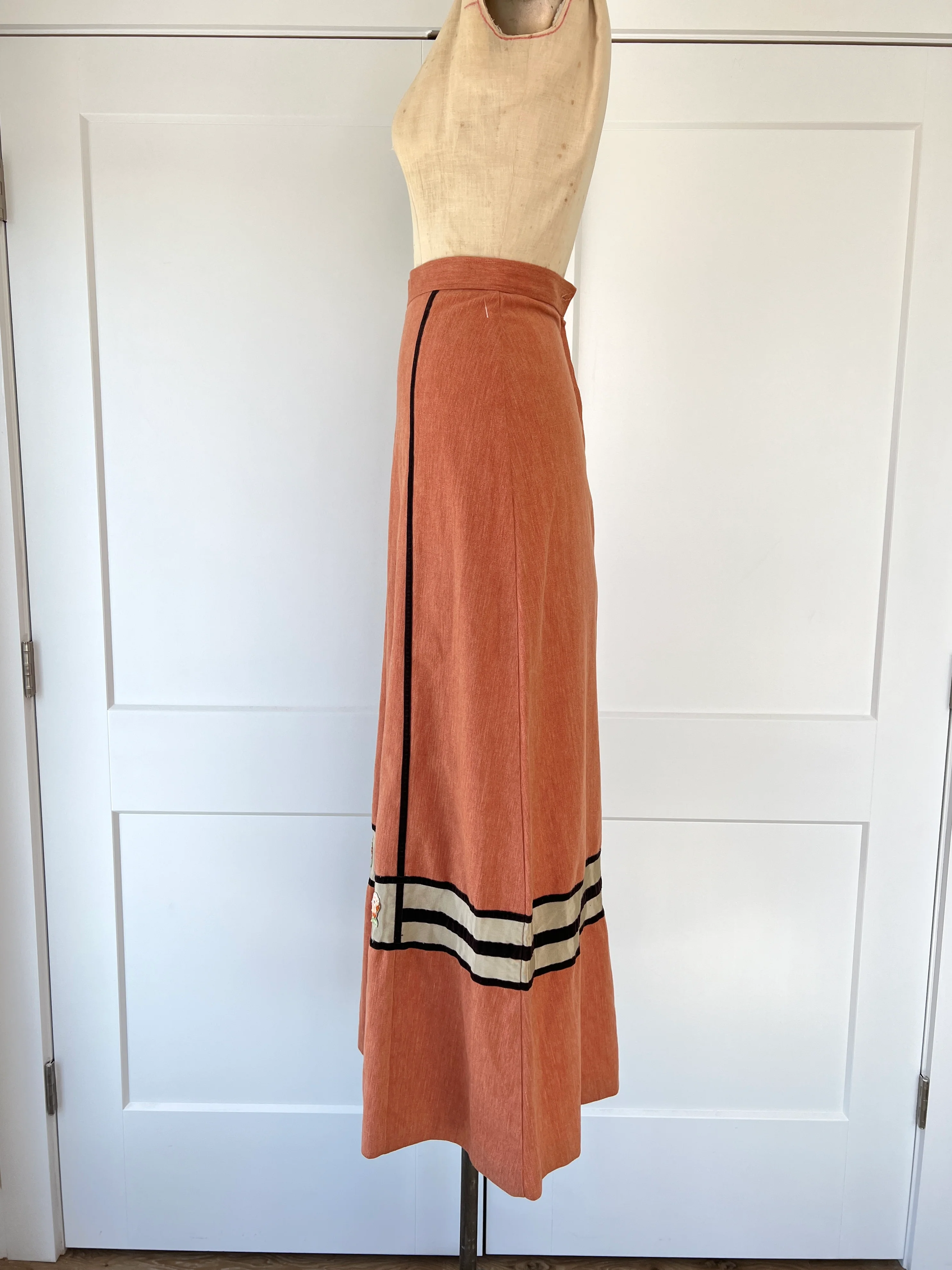70s Applique A-line Skirt - Image 5