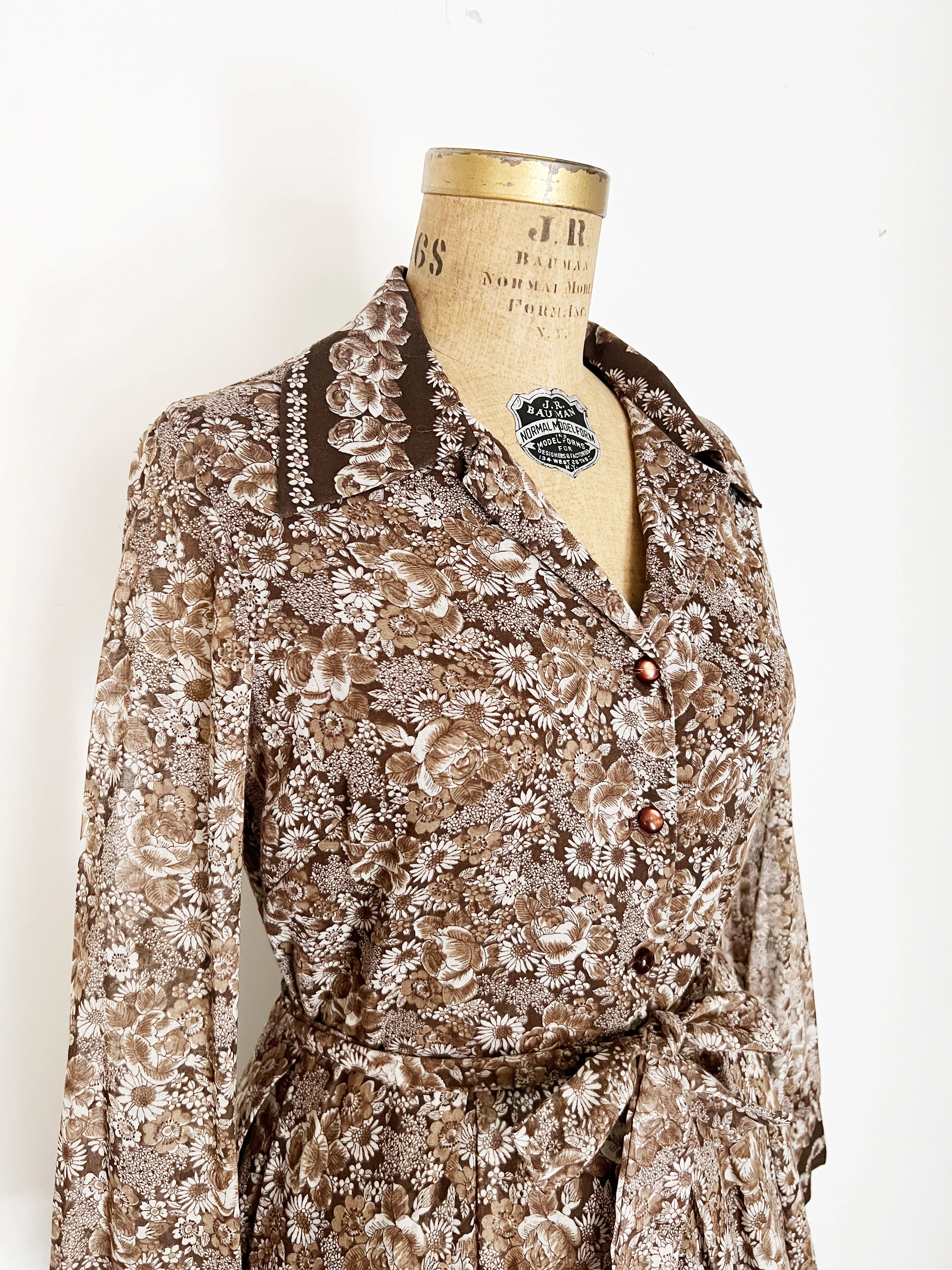 70s Brown Floral Voile Shirtwaist Dress - Image 3