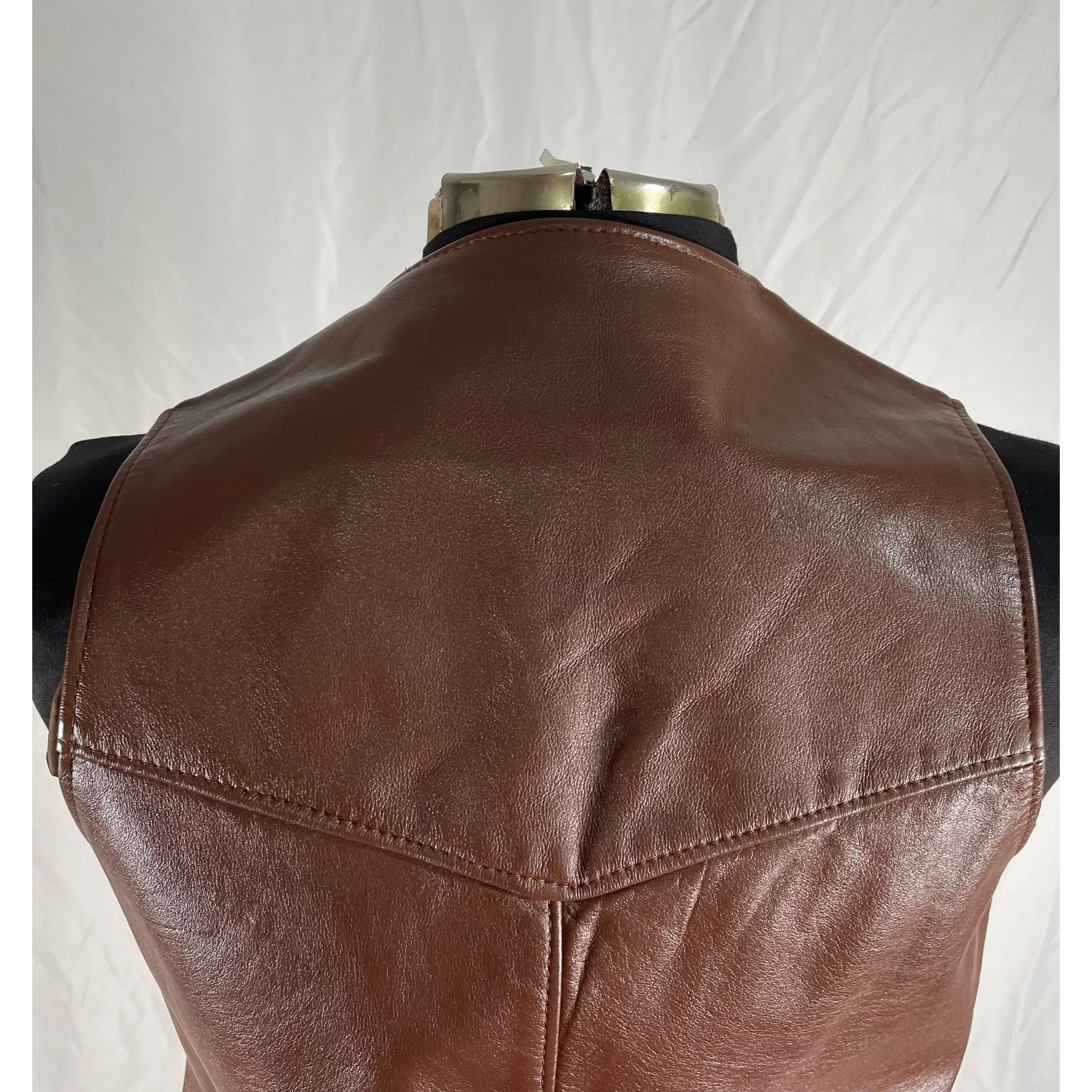 70s Brown Leather Vest By The Leather Shop - Image 12