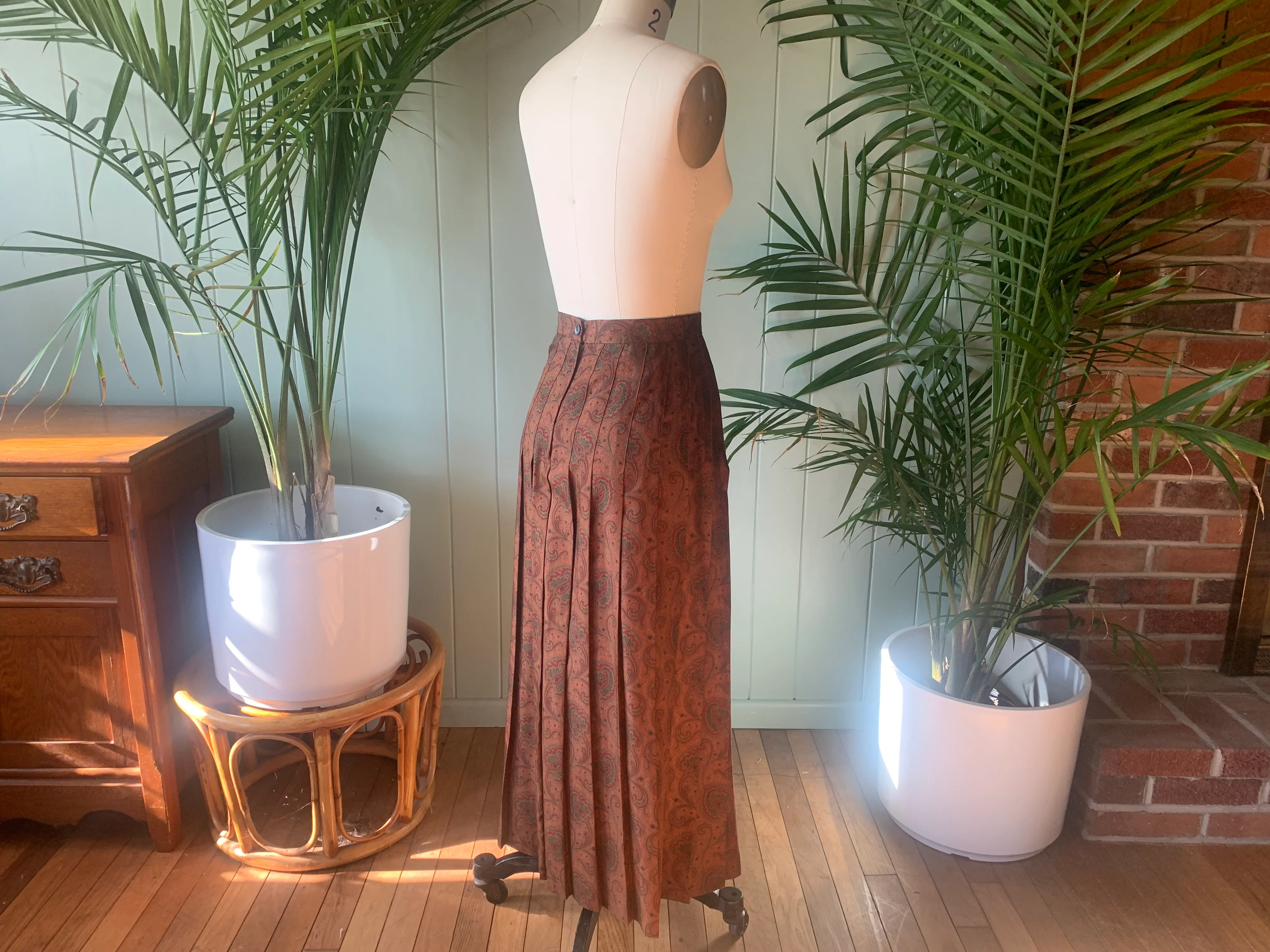70s Brown Red Green Paisley Silk Pleated Midi Skirt By Hb - Image 7