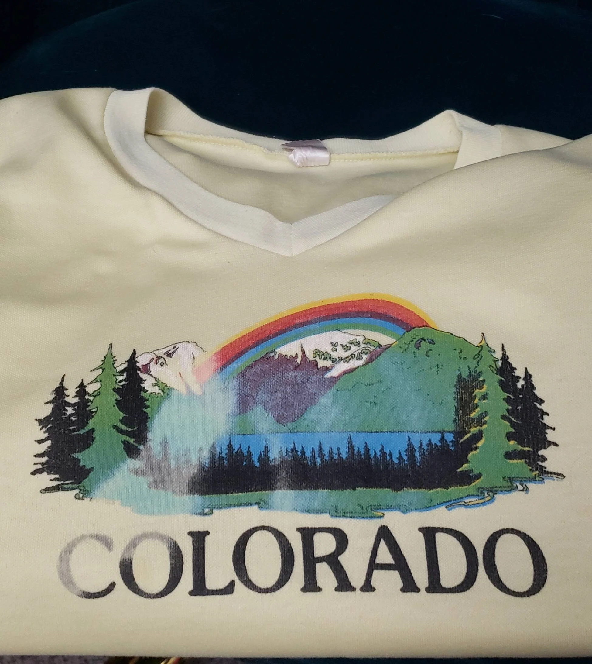 70s Colorado Rainbow Tee Md - Image 3