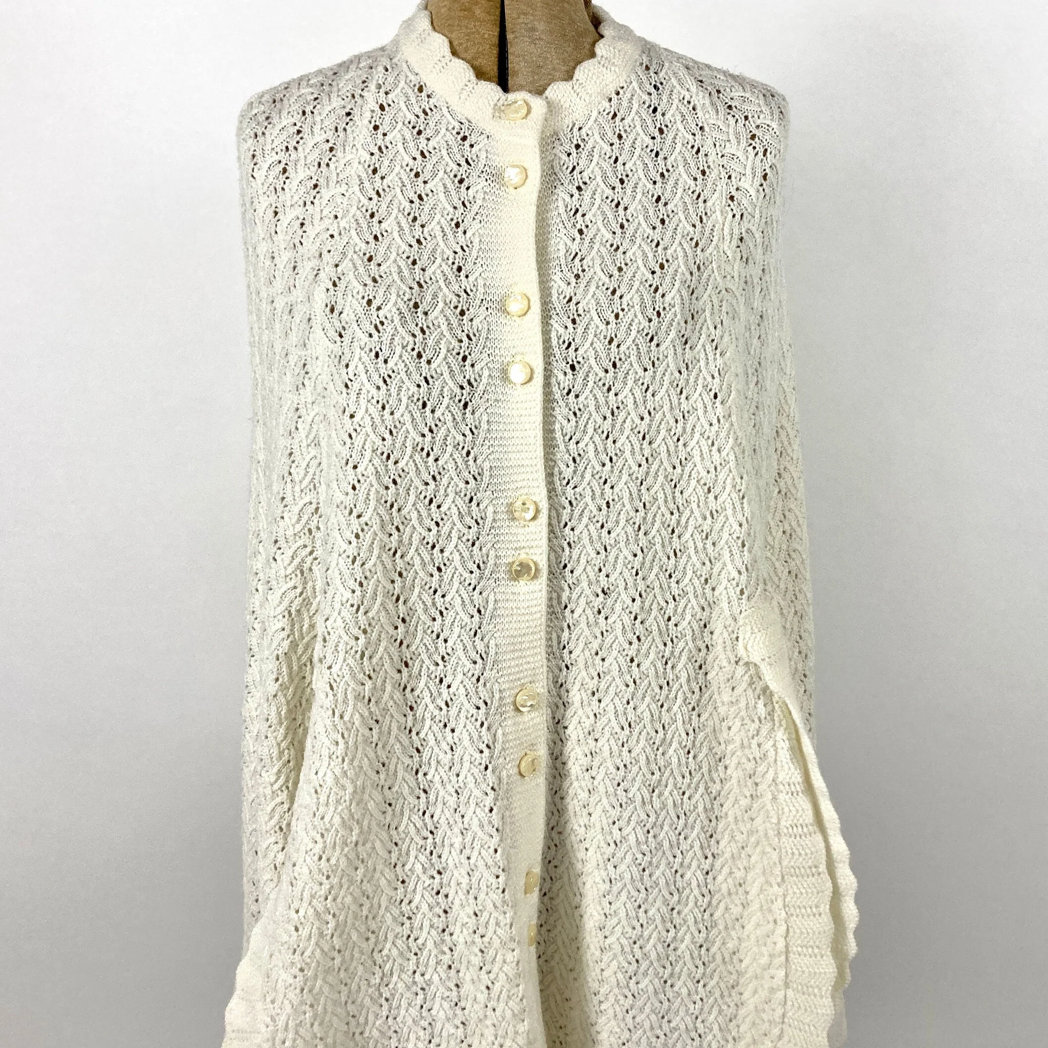 70s Cream Hand Knit Poncho Button Cape Blanket Poncho Vintage Knit Shawl Sweater Jacket - Image 5