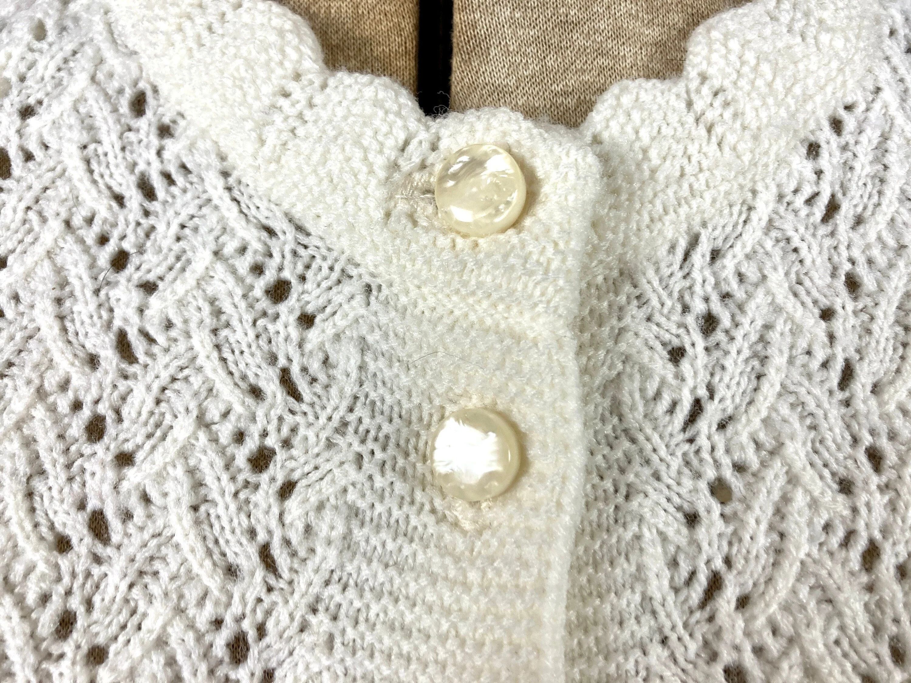 70s Cream Hand Knit Poncho Button Cape Blanket Poncho Vintage Knit Shawl Sweater Jacket - Image 7