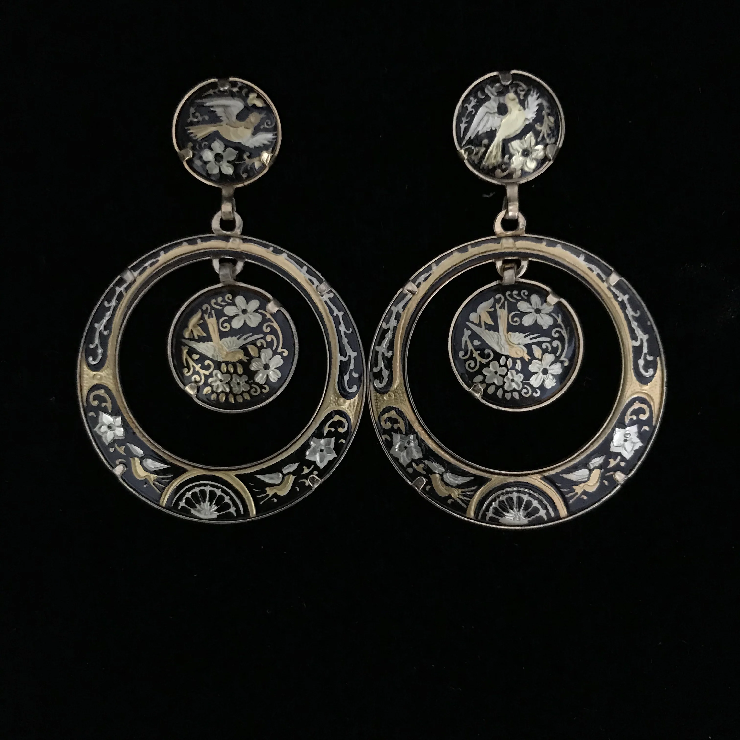 70s Damascene Drop Hoop Bird Earrings Dove Earrings - Image 3