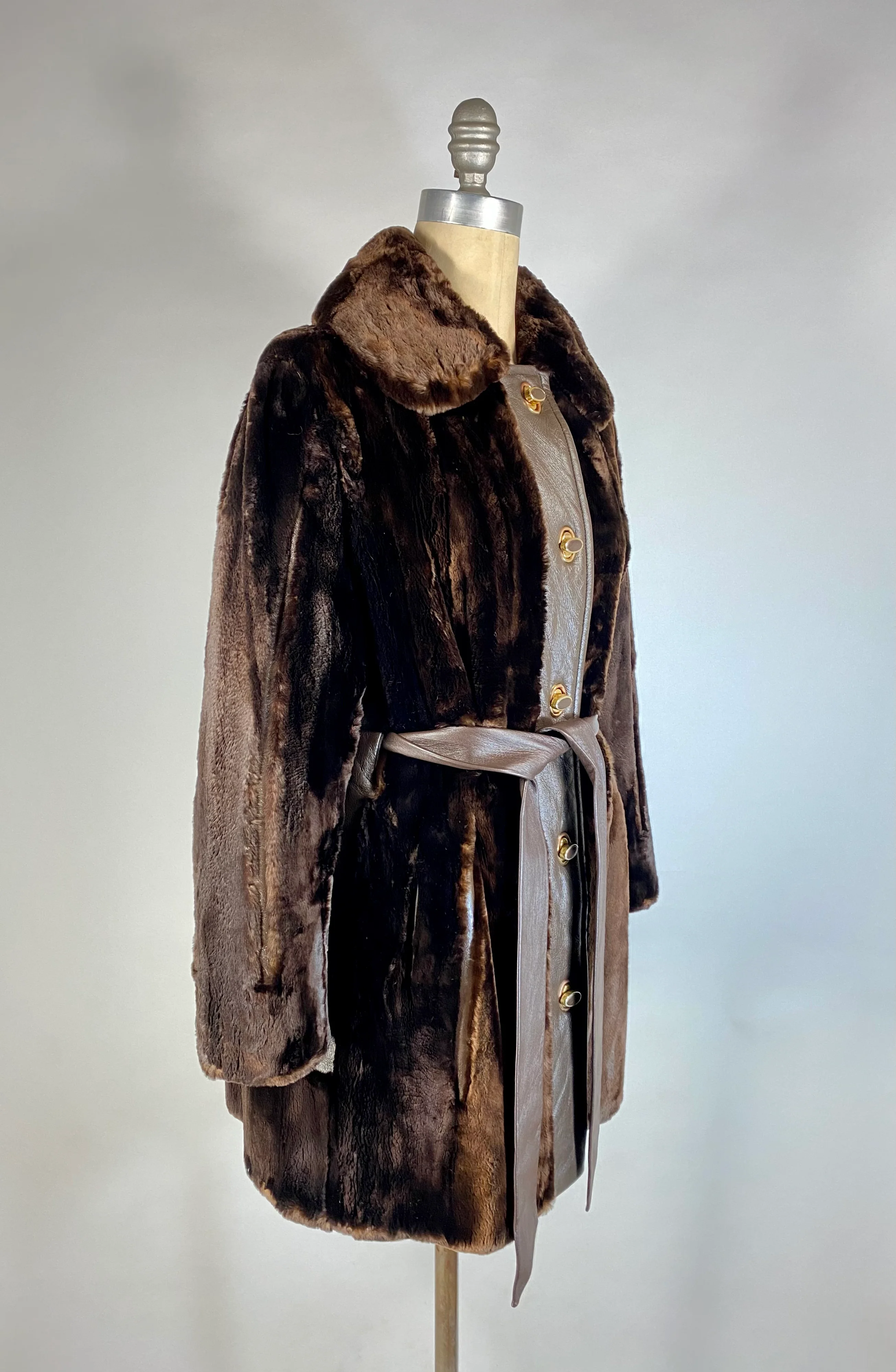 70s Dark Brown Sheared Fur And Leather Strip Coat By Ben-Ric - Image 8