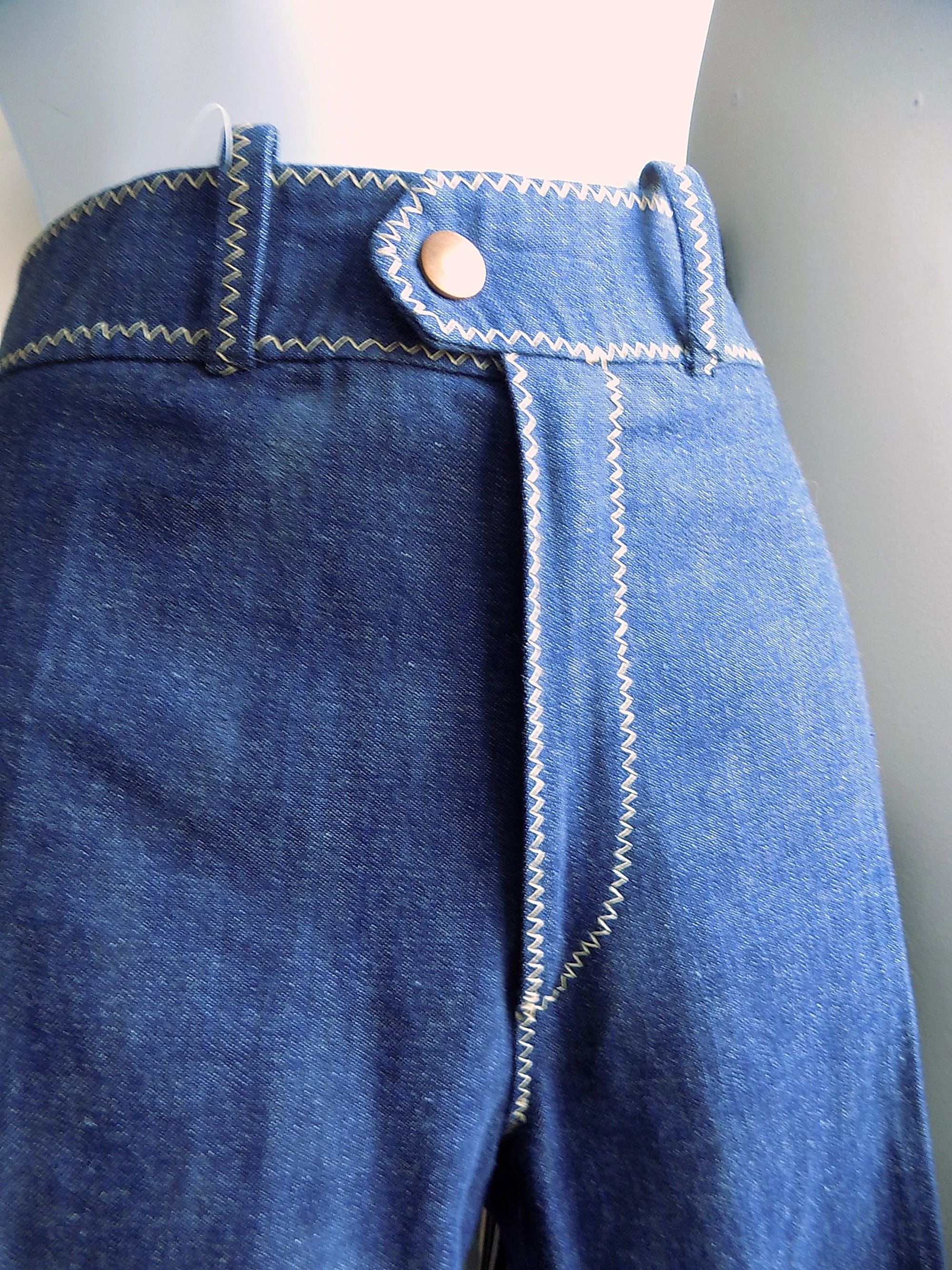 70s Deadstock Jeans with Hand Painted Deerskin Panels On The Outside Leg High Rise Metal Zipper Decorative Stitching - Image 3