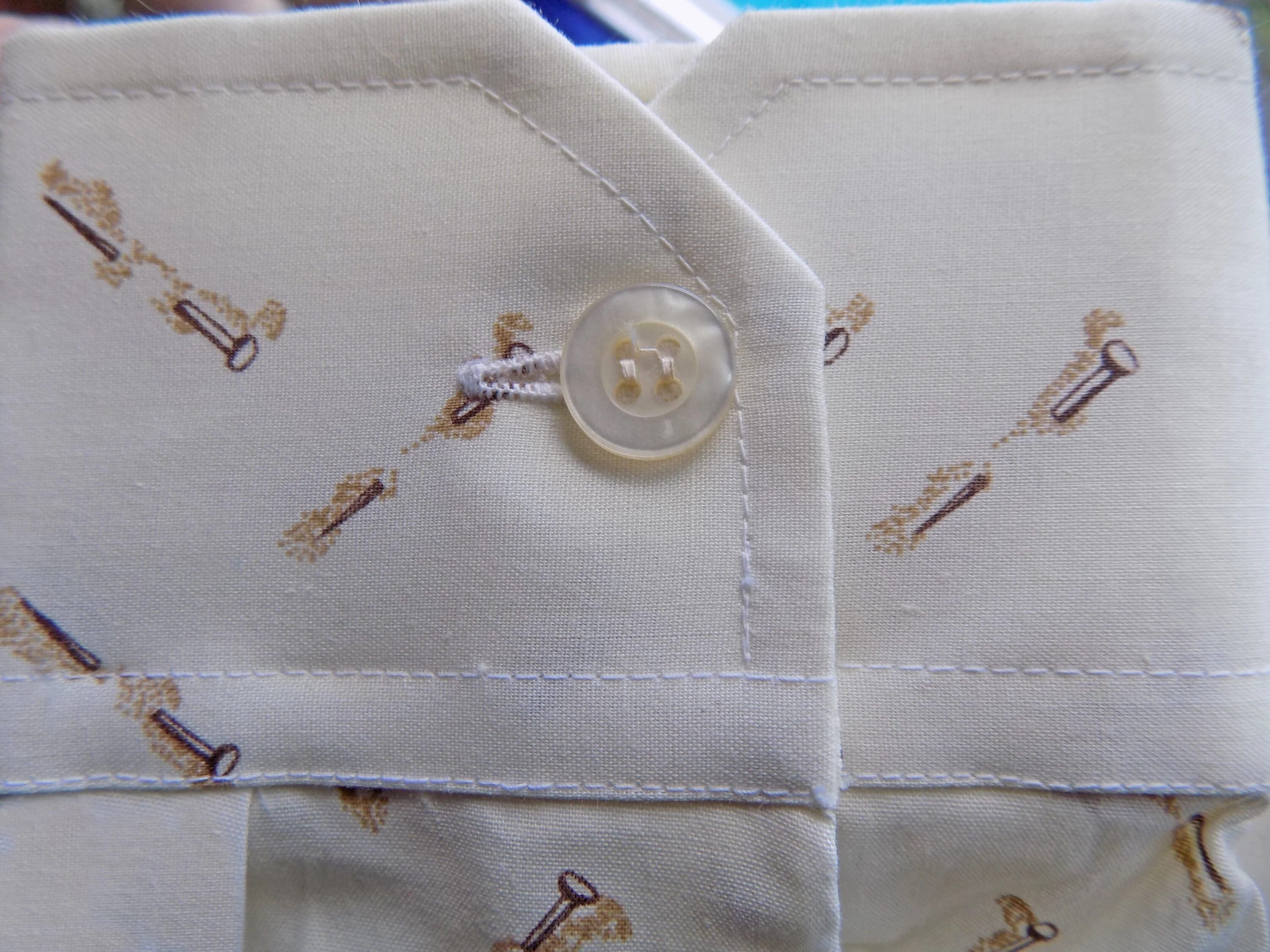 70s Deadstock Novelty Print Shirt Unisex Fruit of The Loom 15 1 2 Neck Long Sleeved Breast Pocket - Image 4