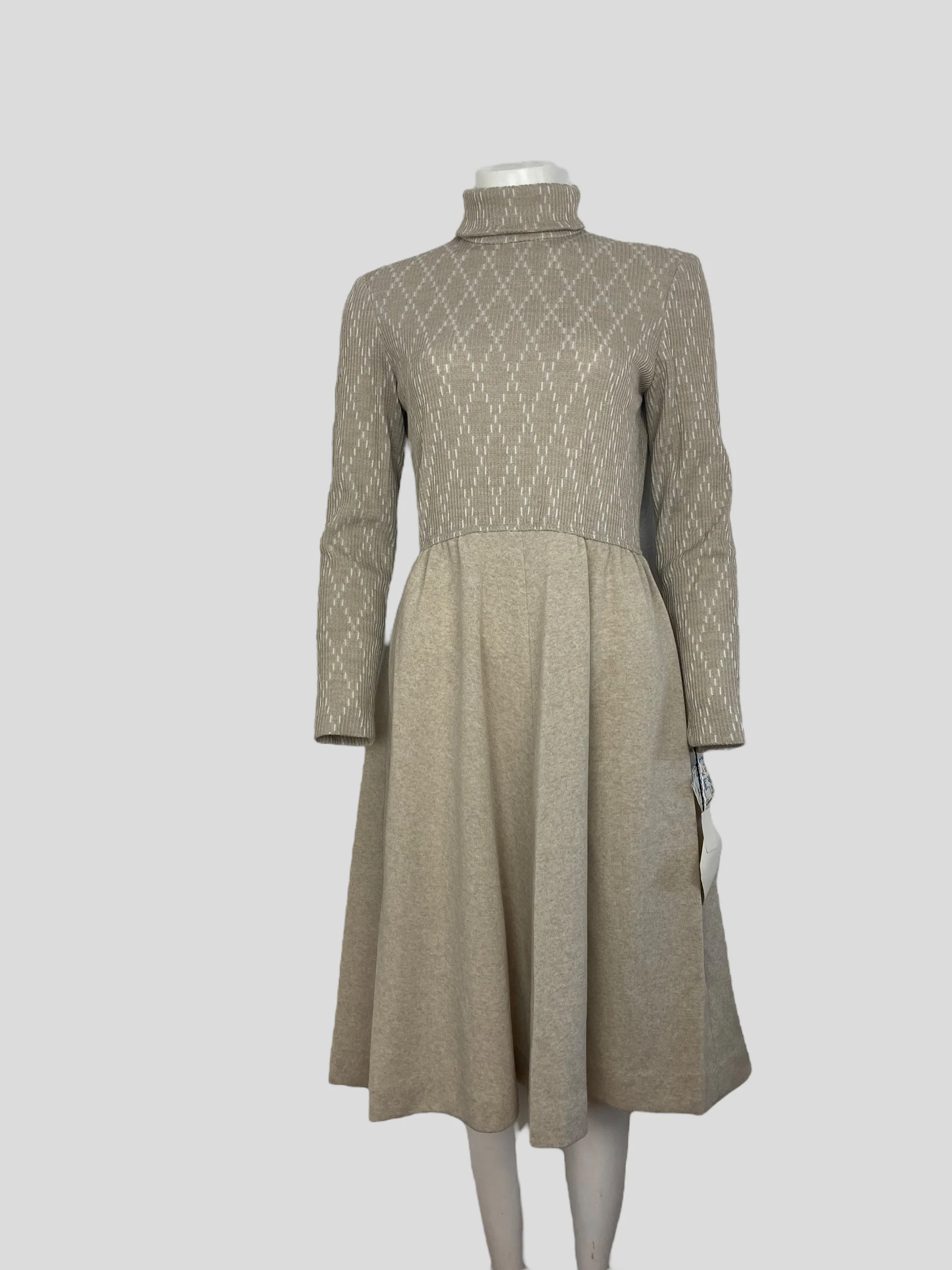 70s Deadstock Nwt Beige Fit And Flare Sweater Dress By Pedestal - Image 6